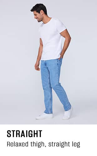 Regular Tapered Jeans - Light denim blue - Men