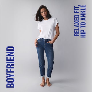 Boyfriend. Relaxed fit, hip to ankle