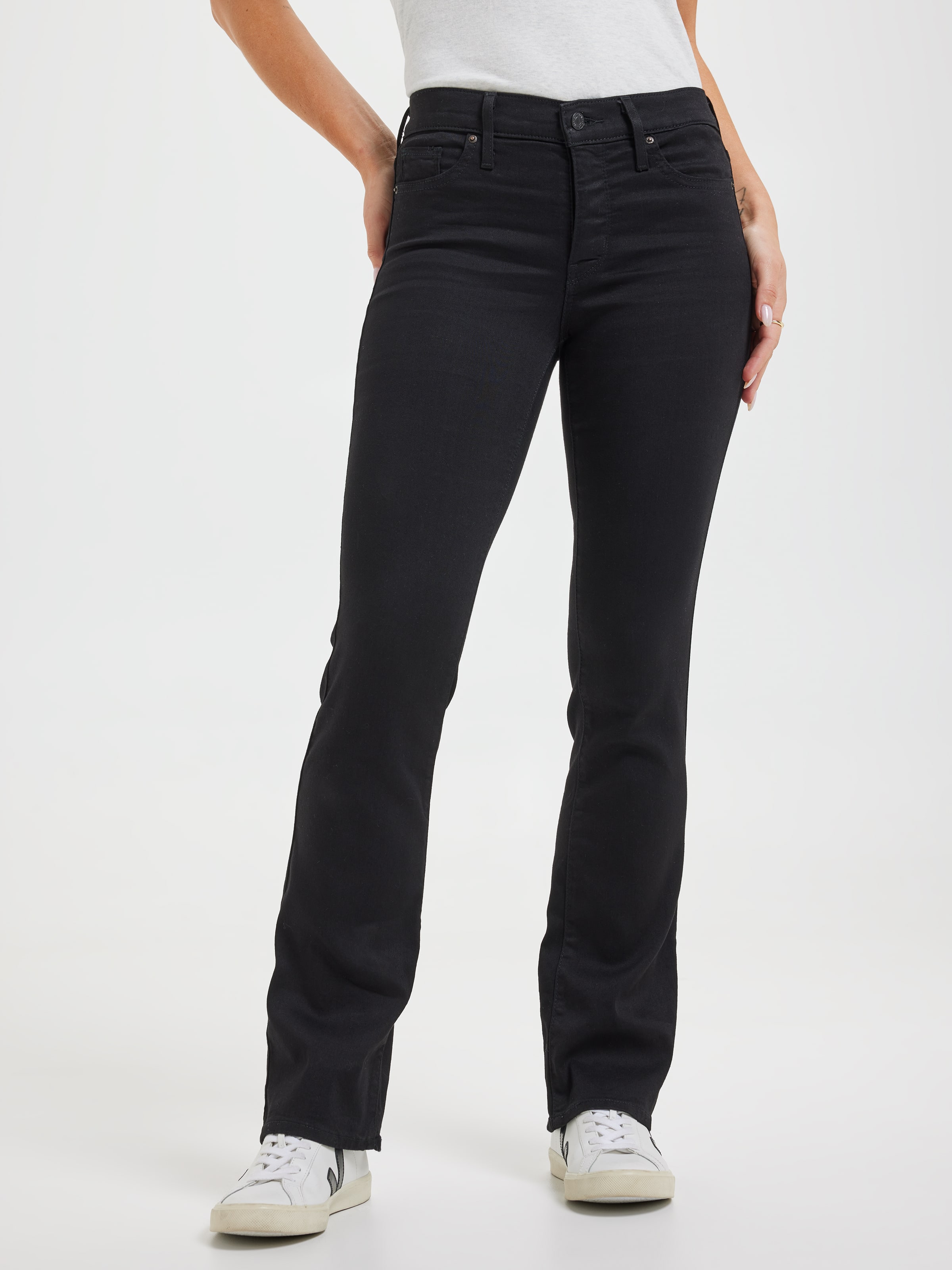 315 Bootcut Jean In Soft Black