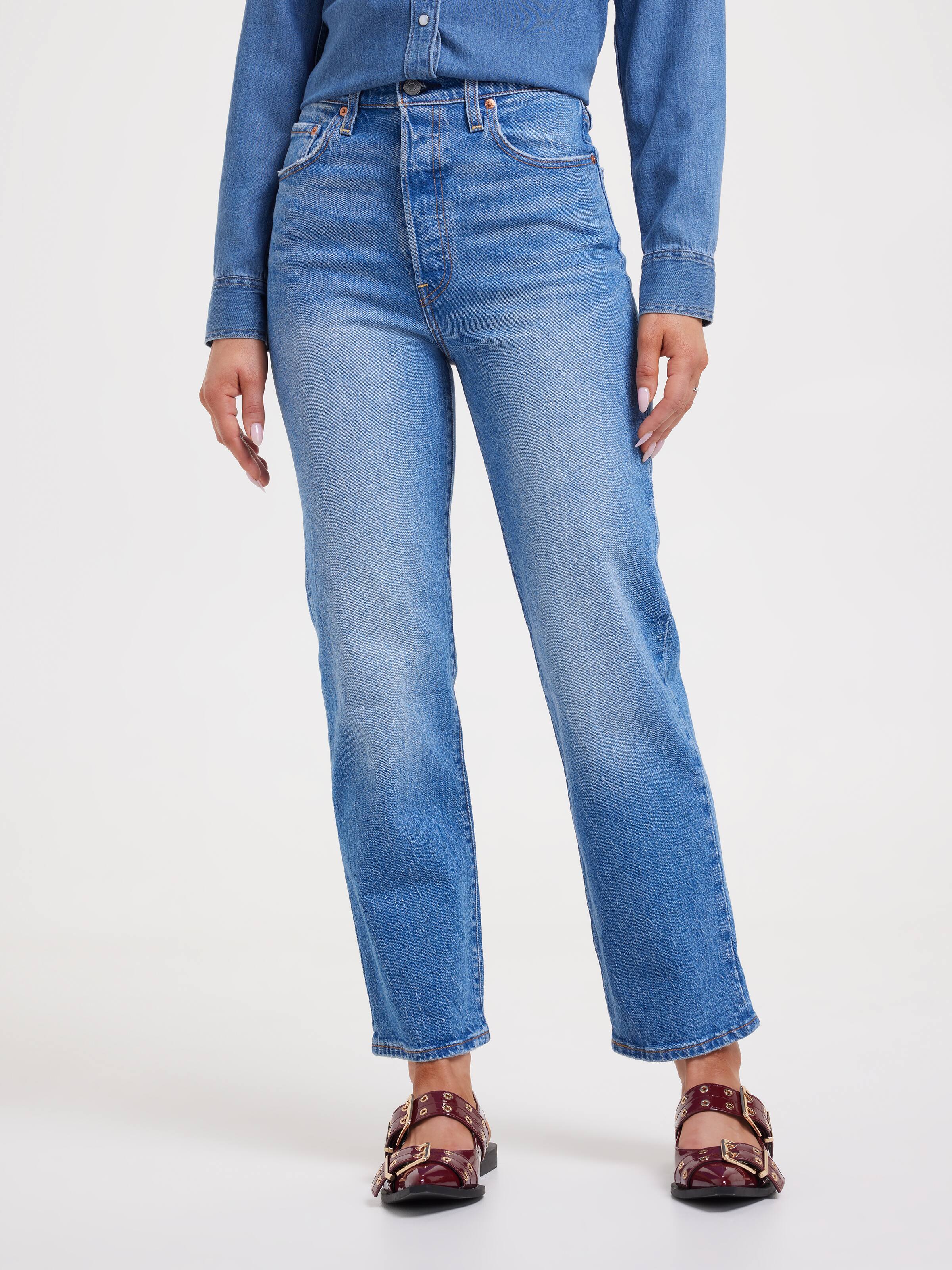 Ribcage Straight Ankle Jean In Dance Around