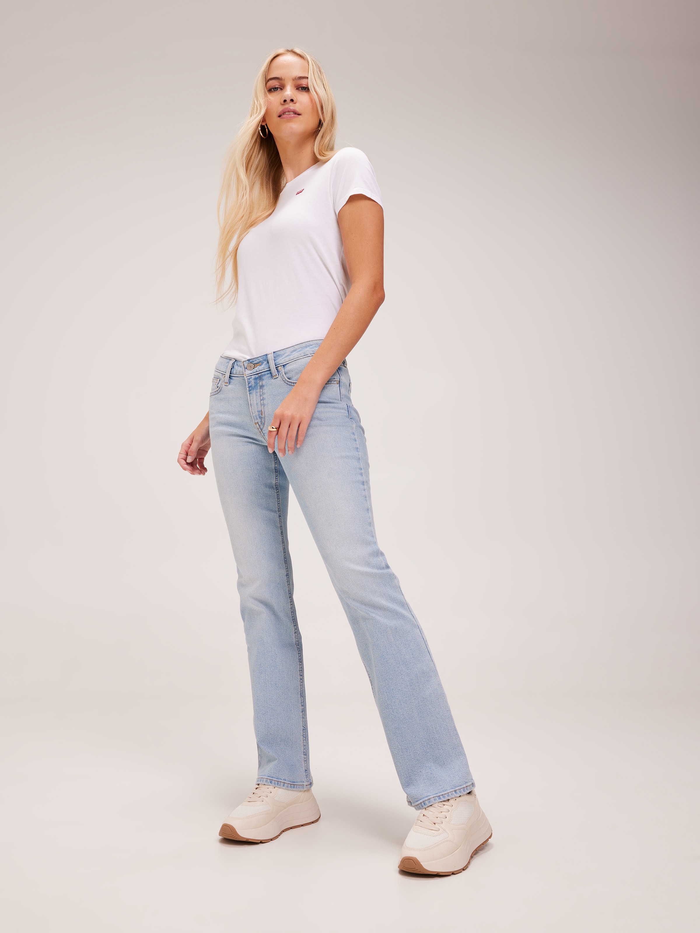 Superlow Bootcut Jean In All Alone