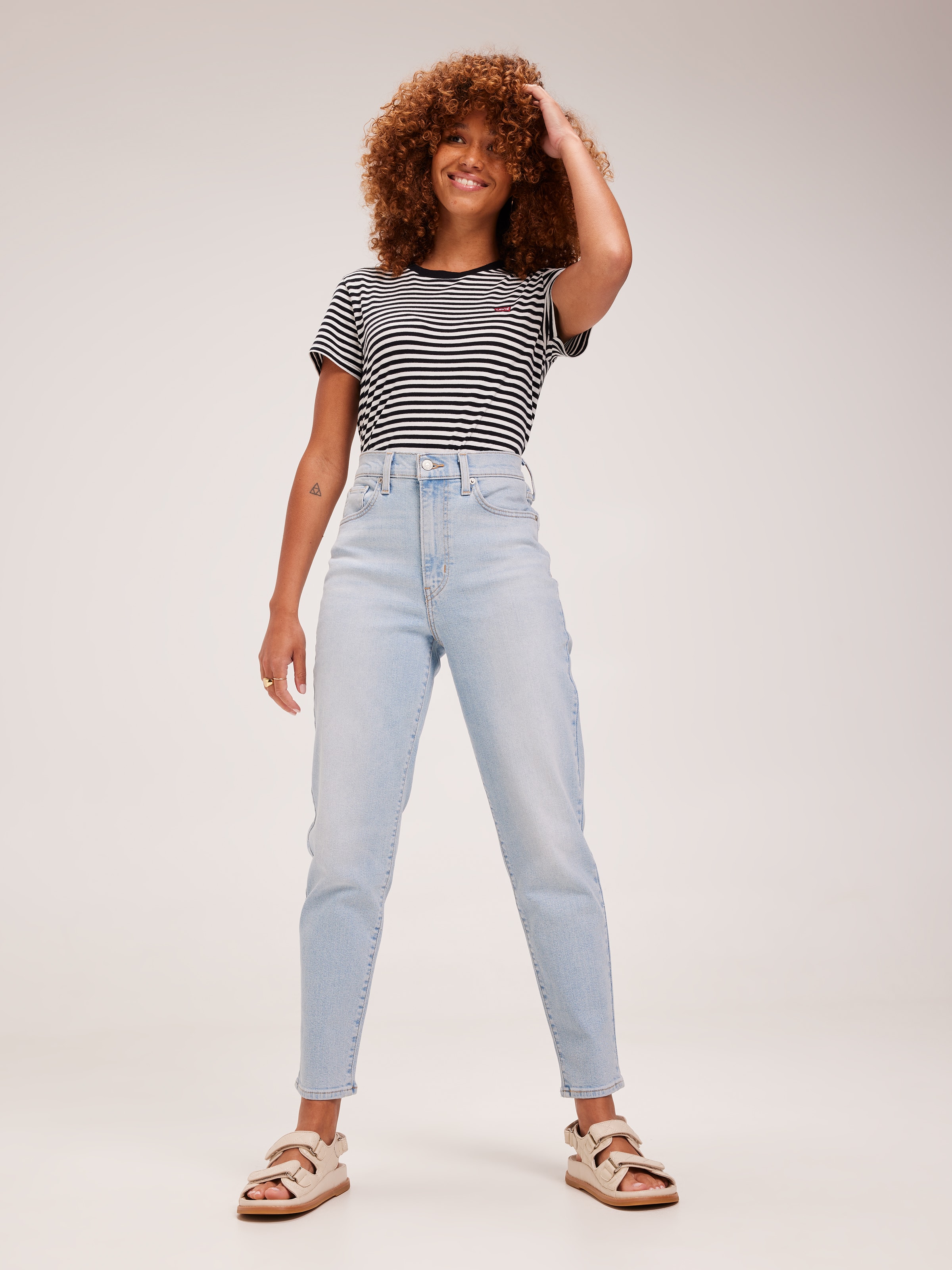 White slim best sale mom jeans