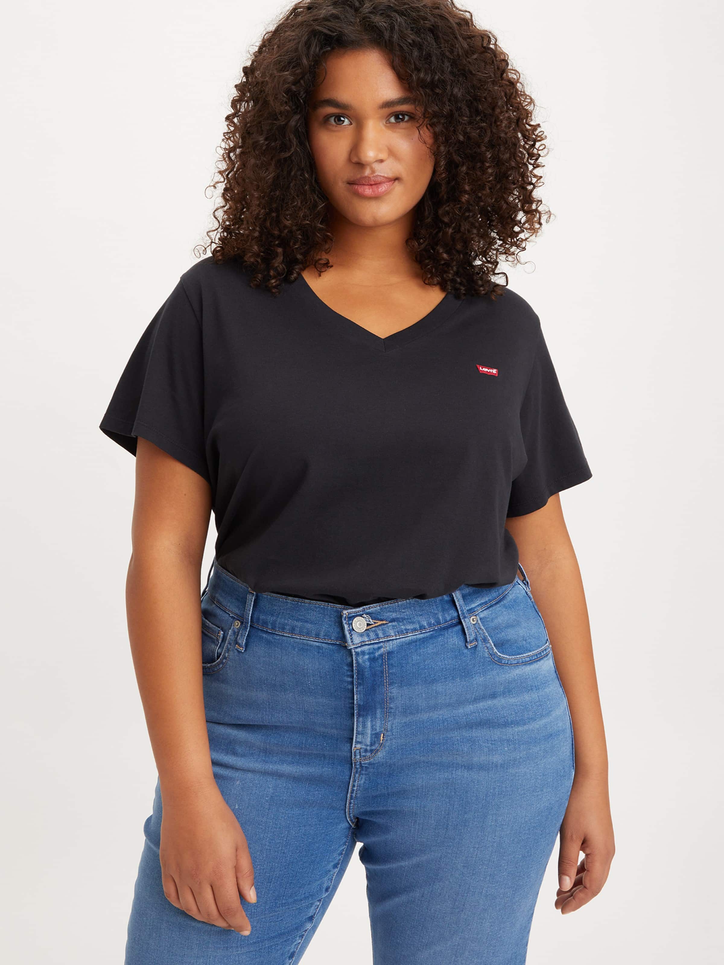 Curve Perfect V Neck Tee In Caviar