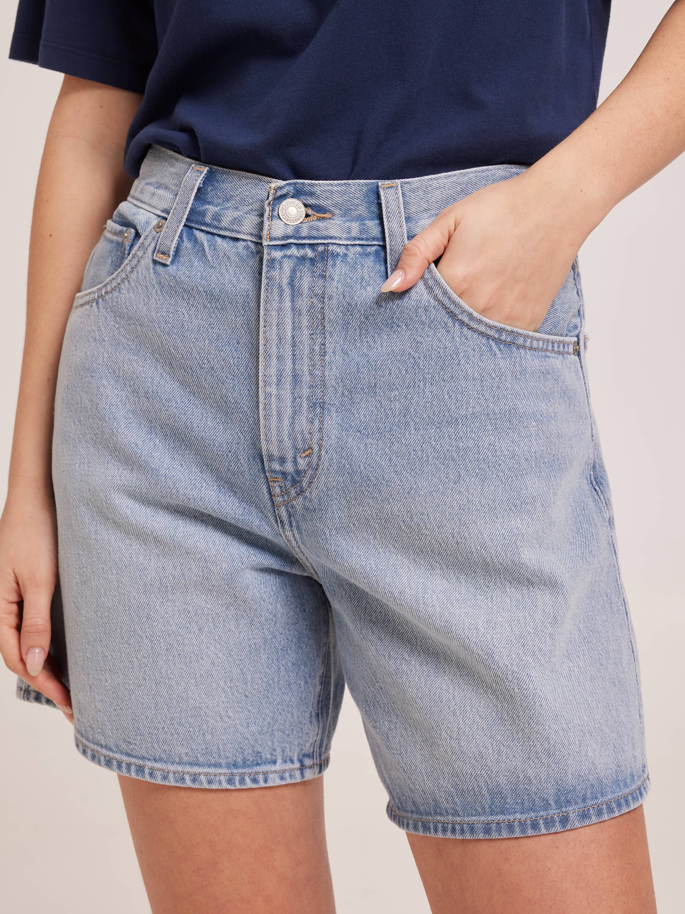 High Baggy Short In Far And Wide