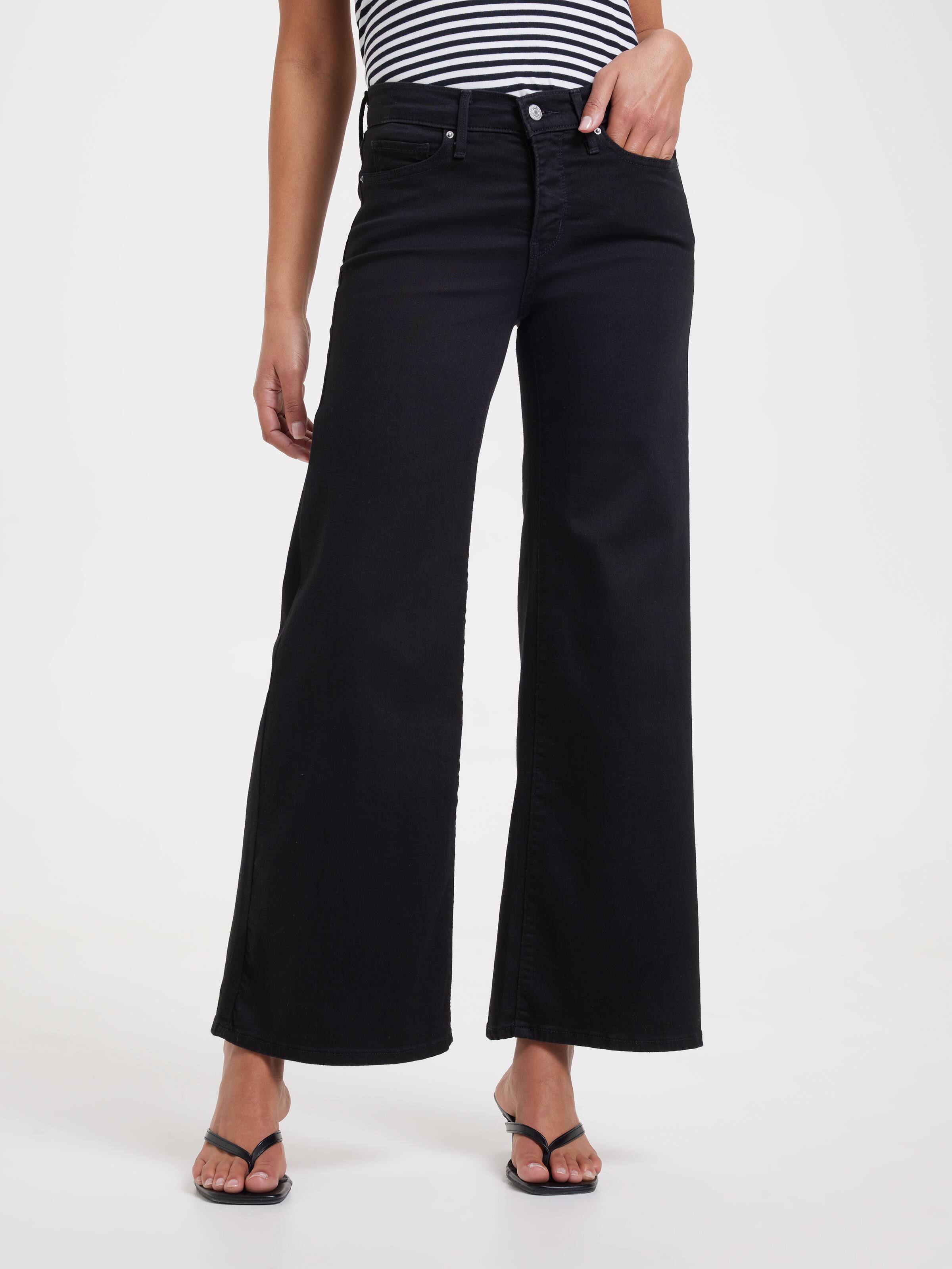 318 Shaping Wide Leg In Soft Black