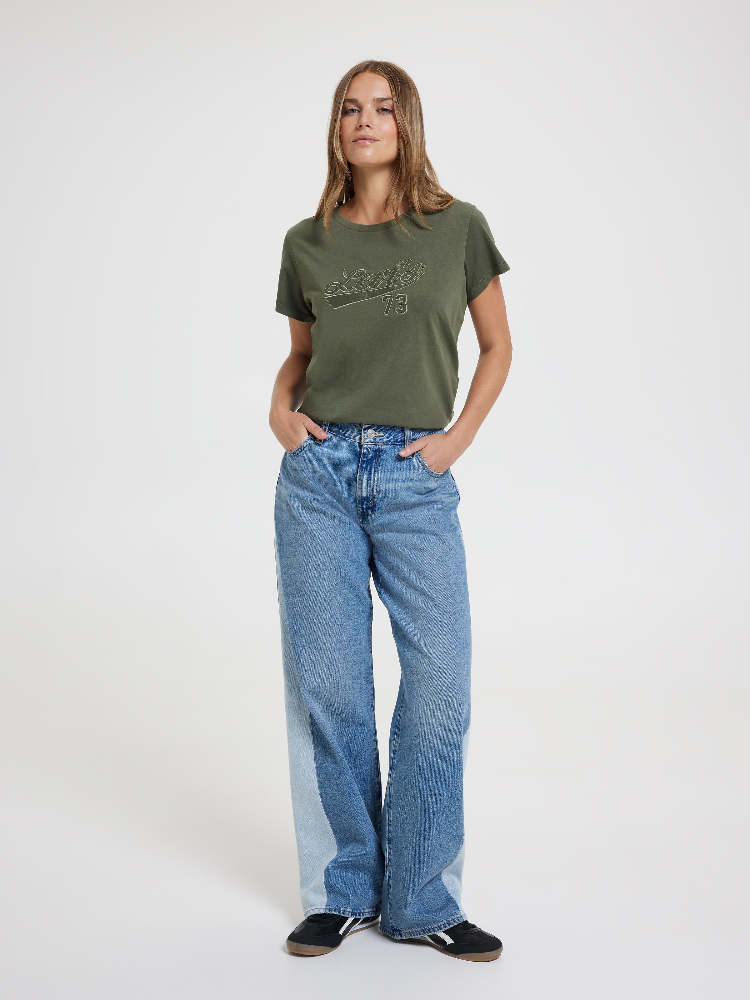 Graphic Boxy T-Shirt In Satin Script Deep Depths
