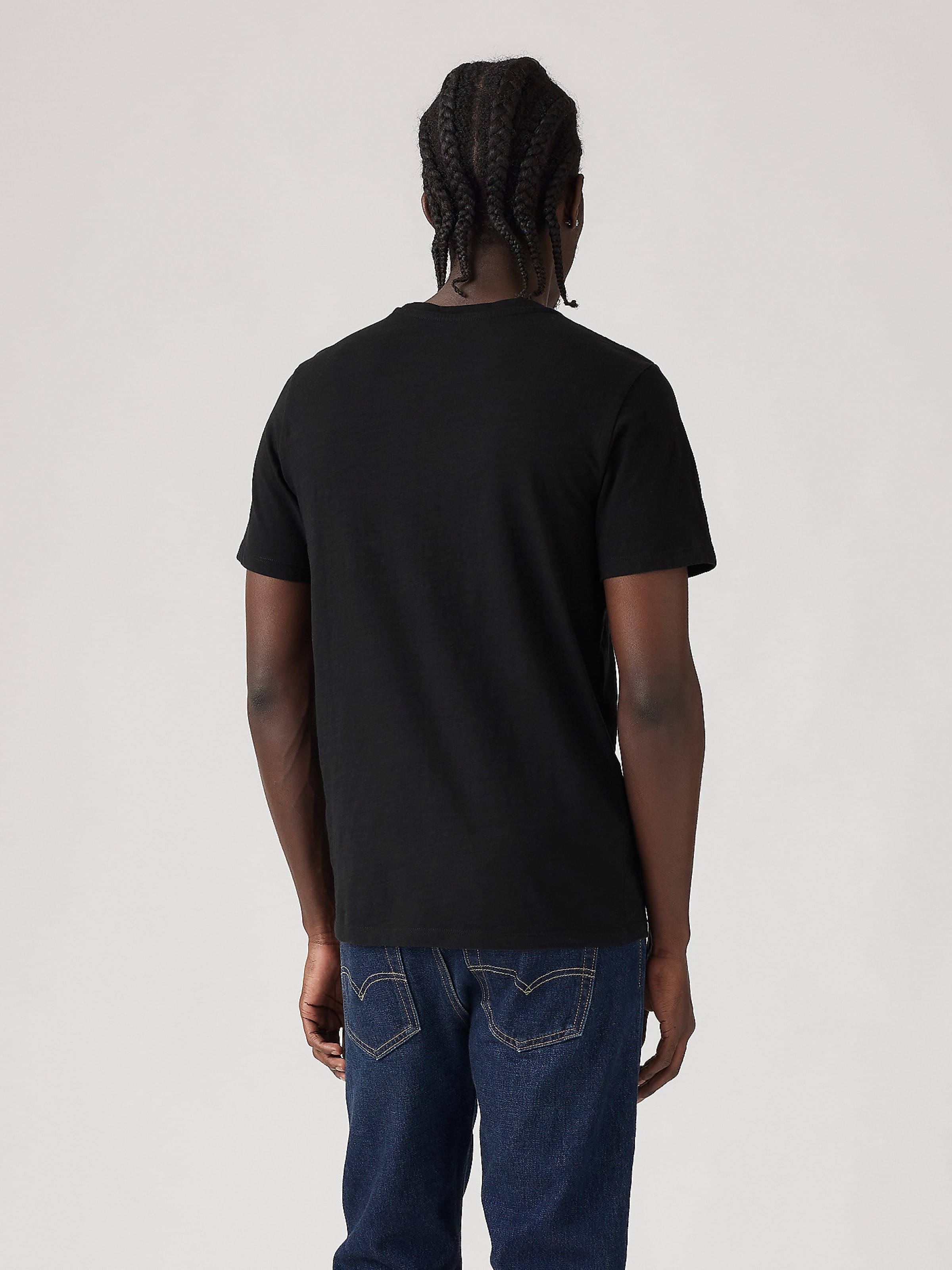 Classic Short Sleeve Pocket Tee In Mineral Black