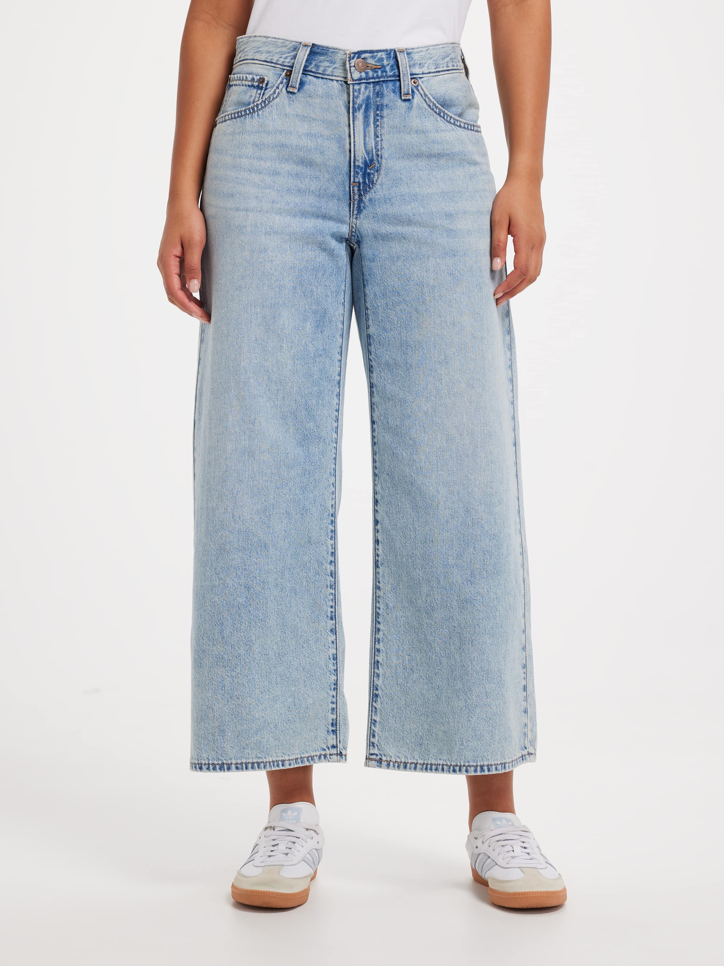 Middy Wide Leg Ankle Jean In Main Character