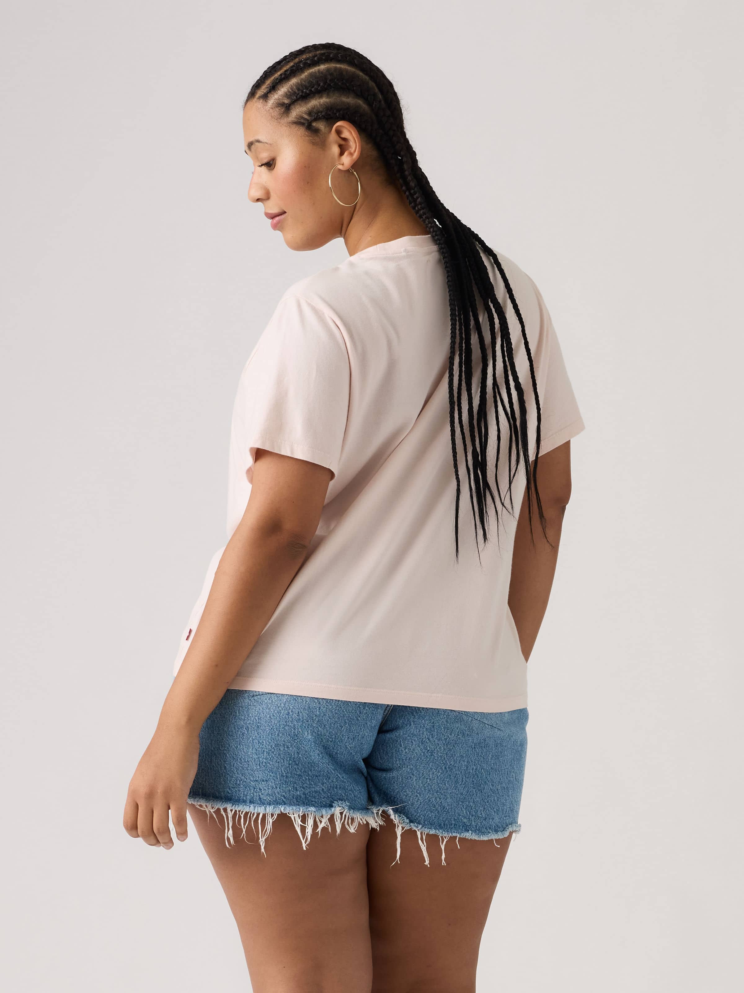 Curve Perfect Tee In Bucking Bronco Tour Of The West Crystal Pink