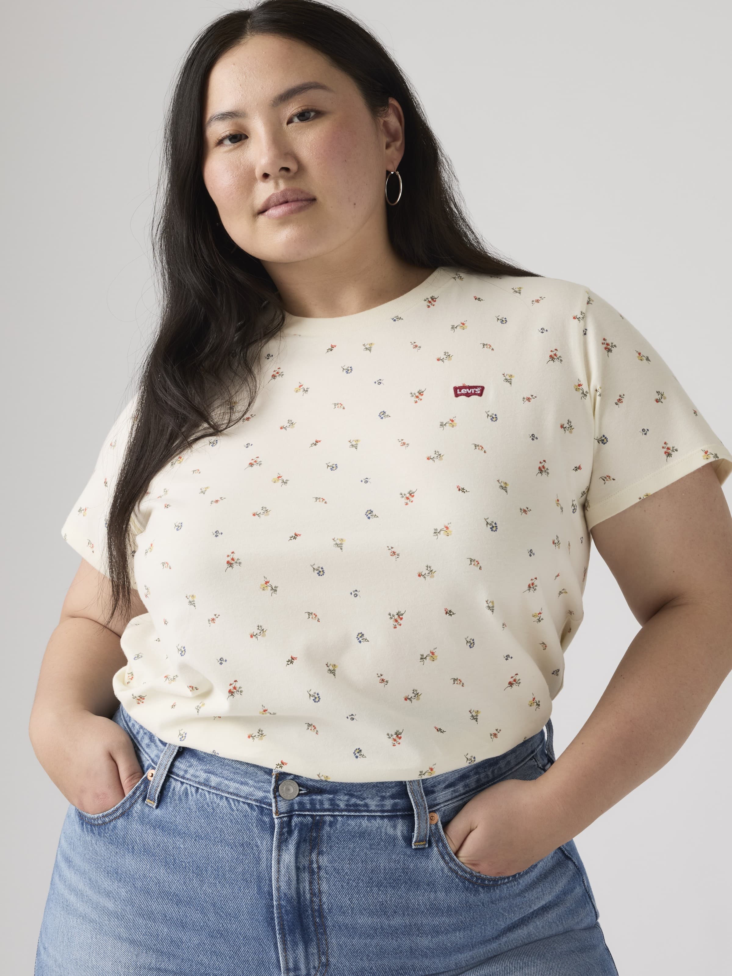 Curve Perfect Tee In Maja Ditsy Egret