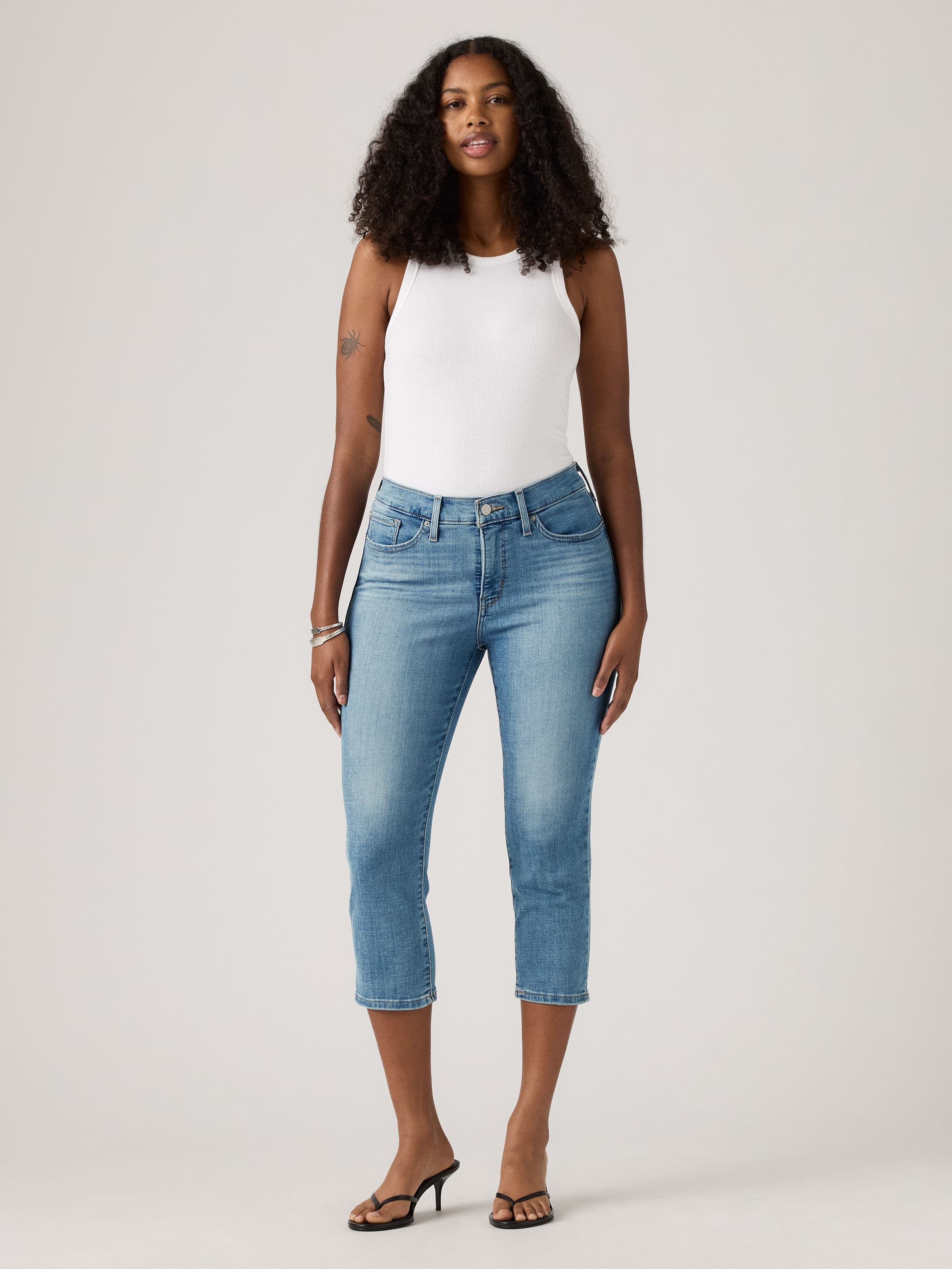 311 Capri Camp Denim