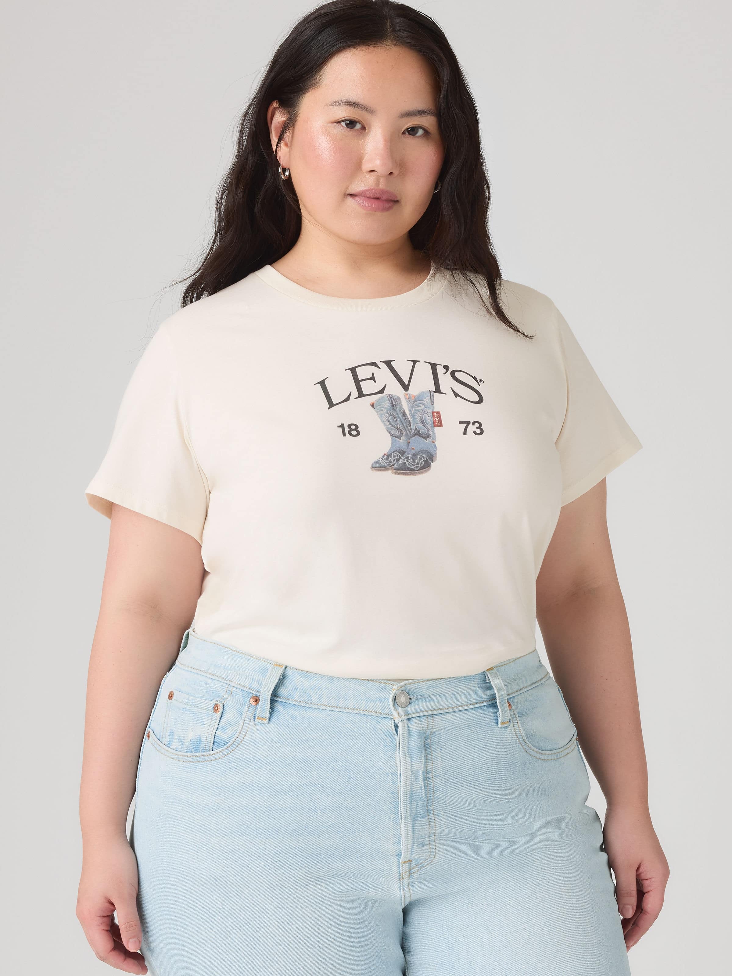 Curve Perfect Tee