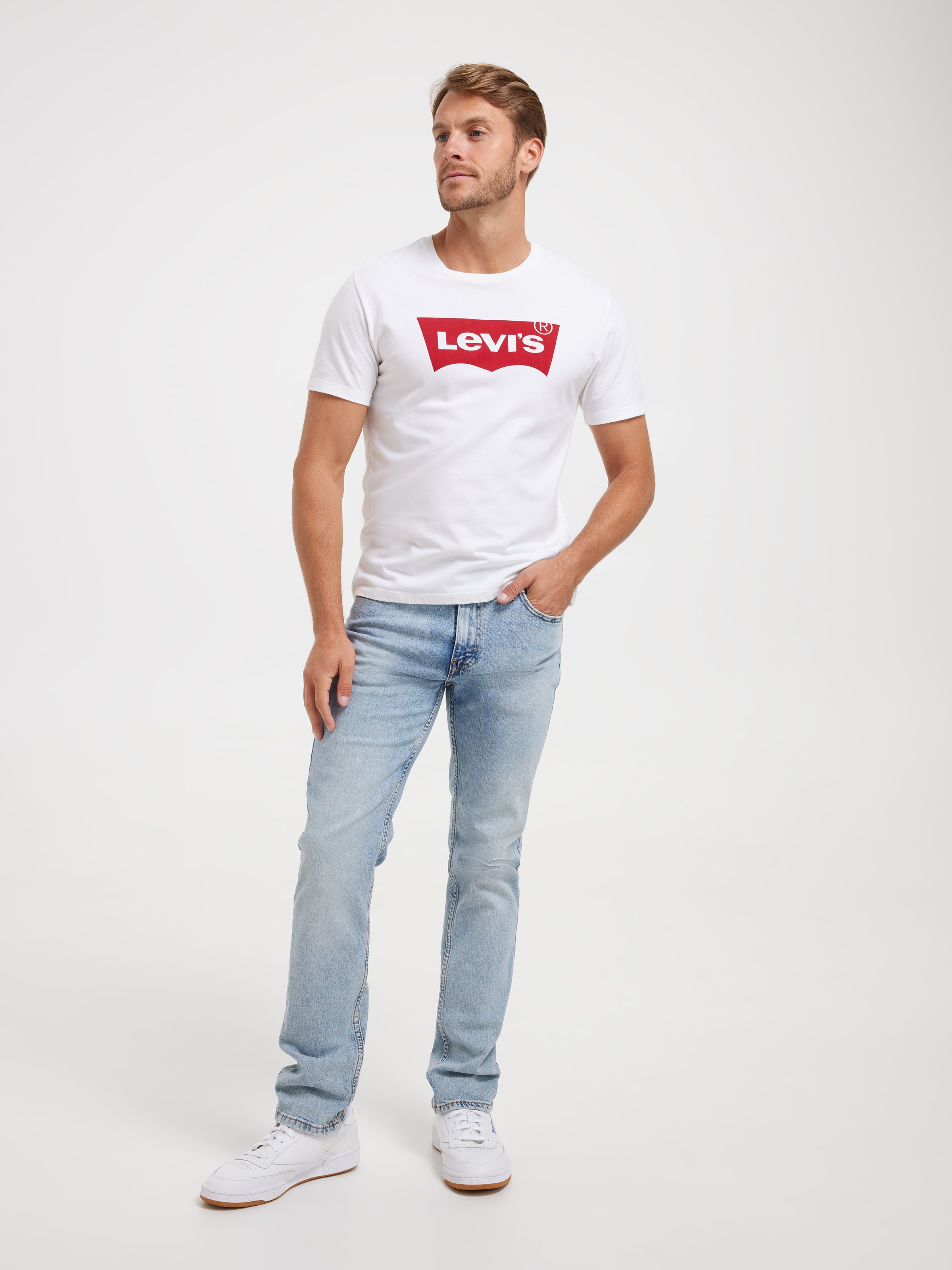 Graphic Batwing Tee In White