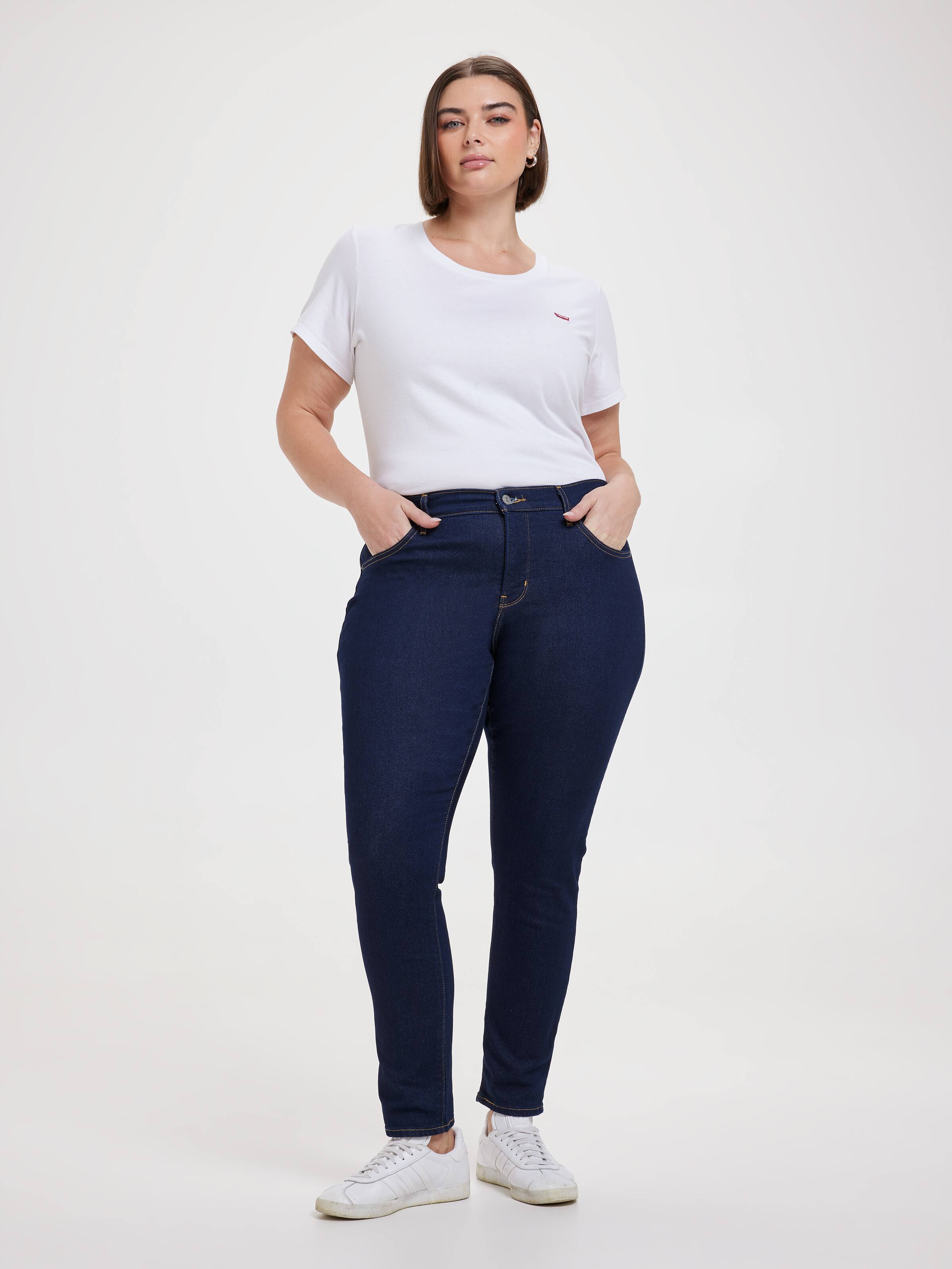Curve 311 Shaping Skinny Jean In Dark Sky