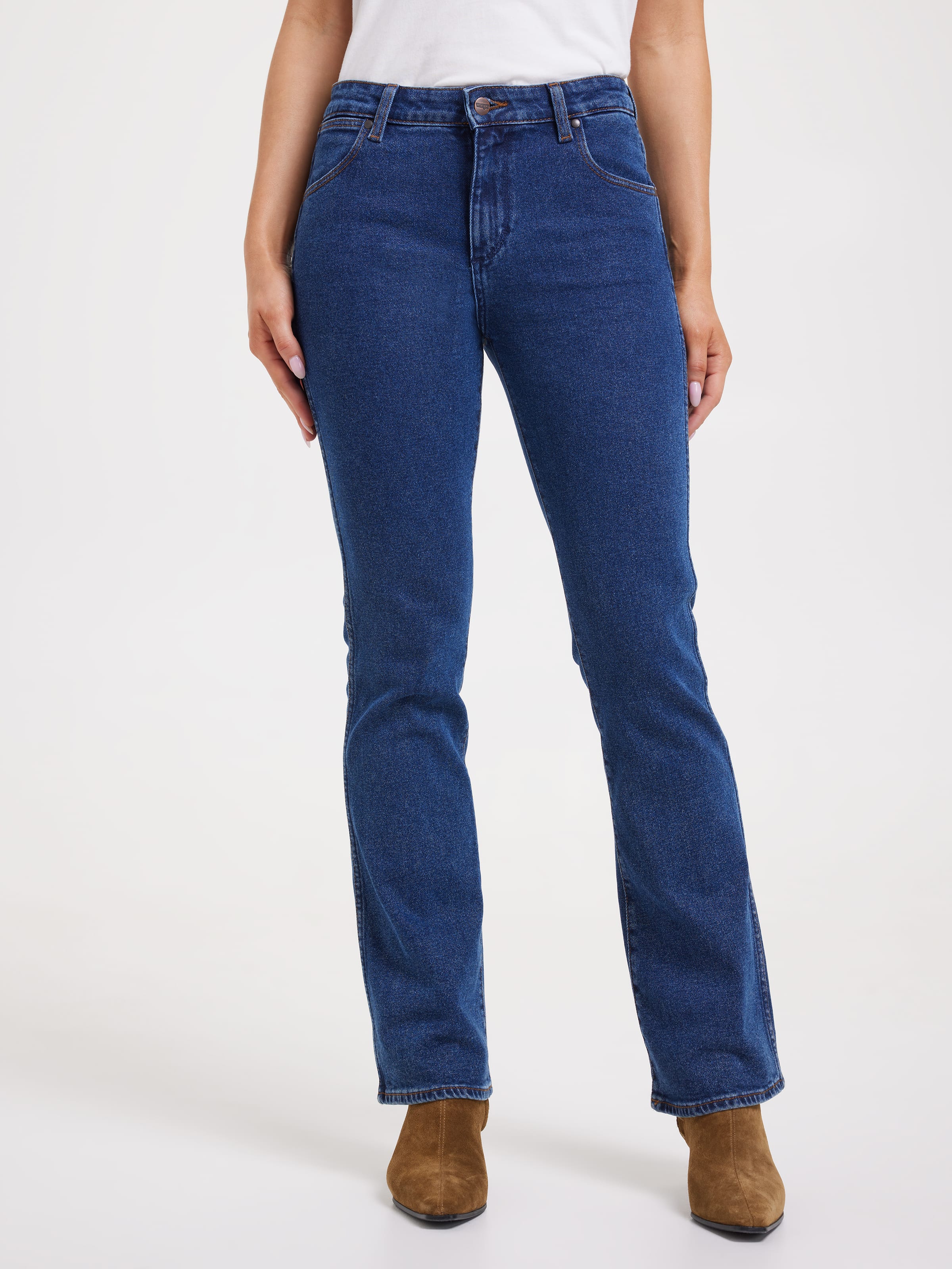 Classics Bootcut In Deep Stone