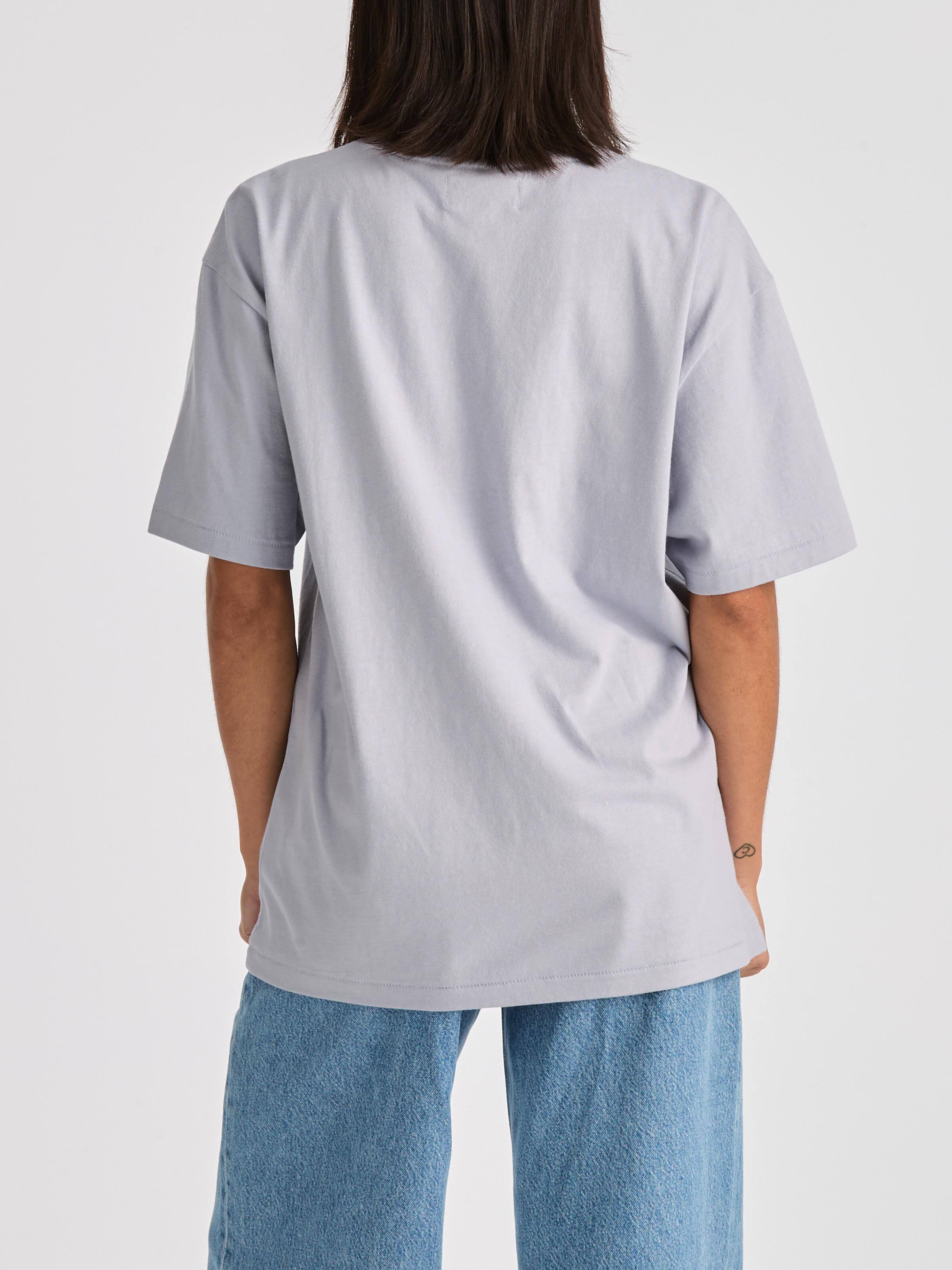 Leading You Slouch Tee In Lilac Cloud