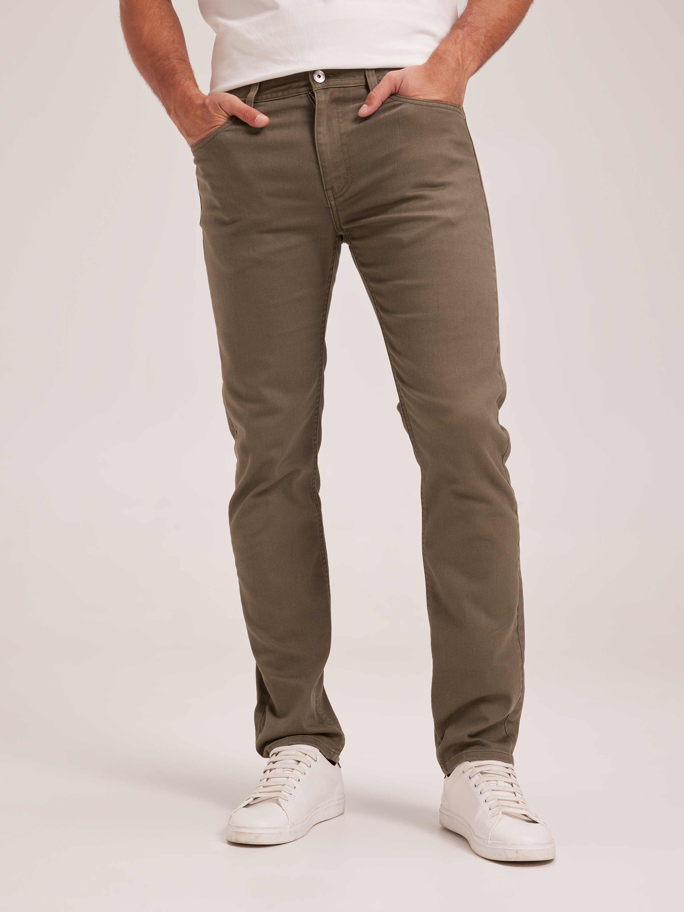 Stretch Regular Straight Leg Jean