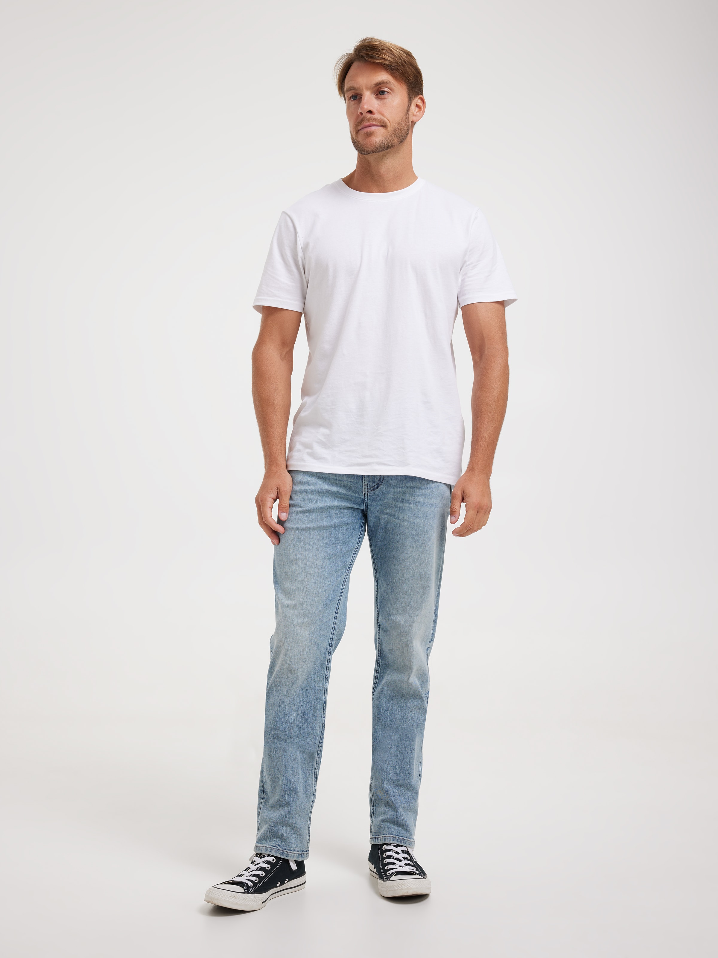 Stretch Regular Straight Leg Jean