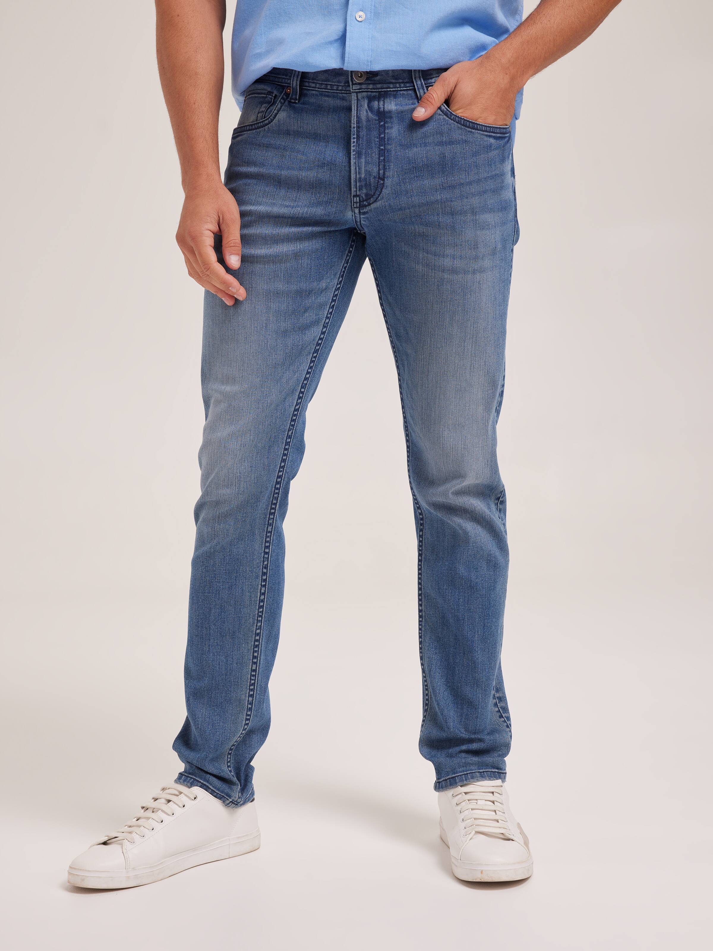 Stretch Slim Tapered Leg