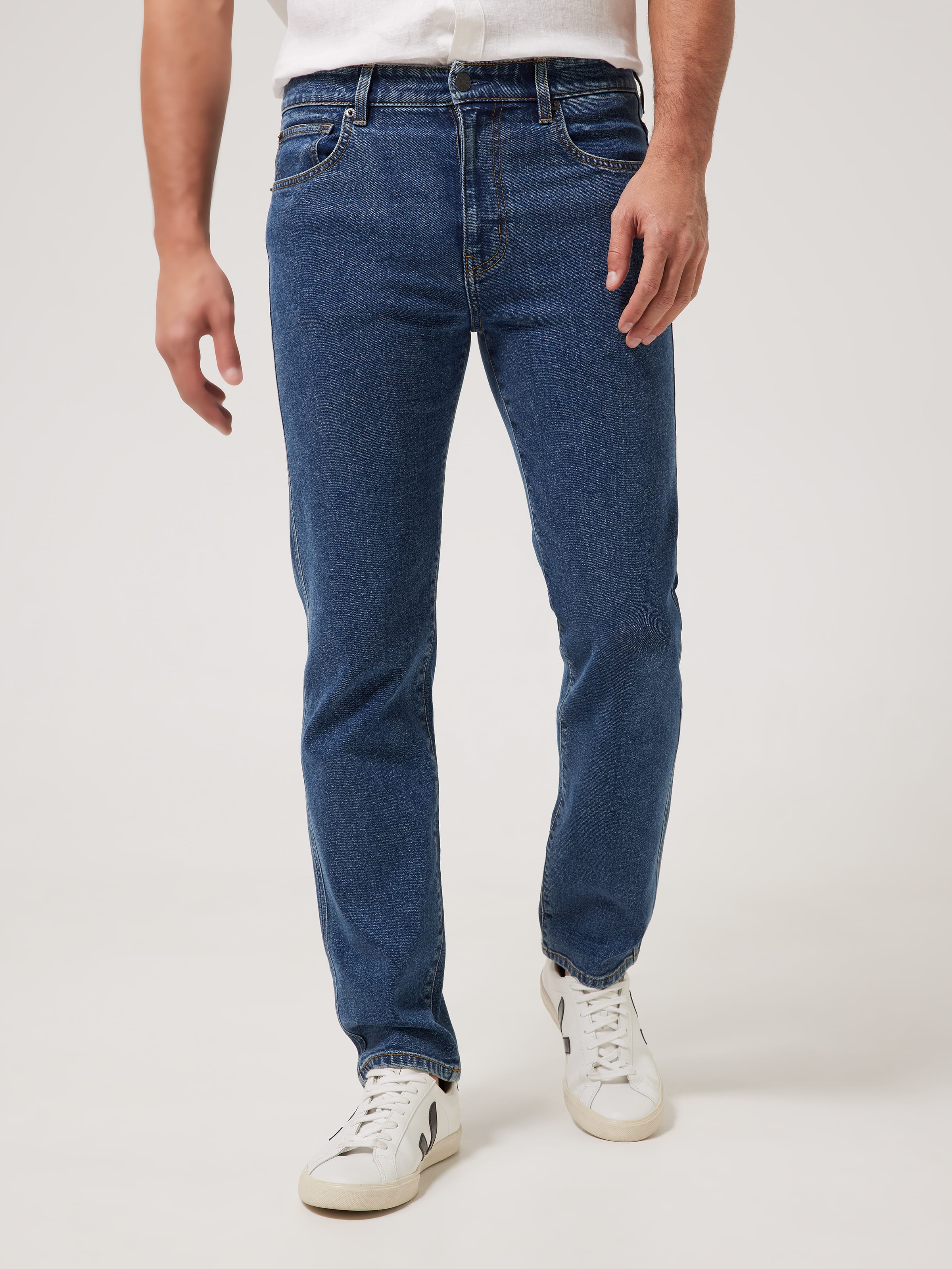 Stretch Classic Straight Leg