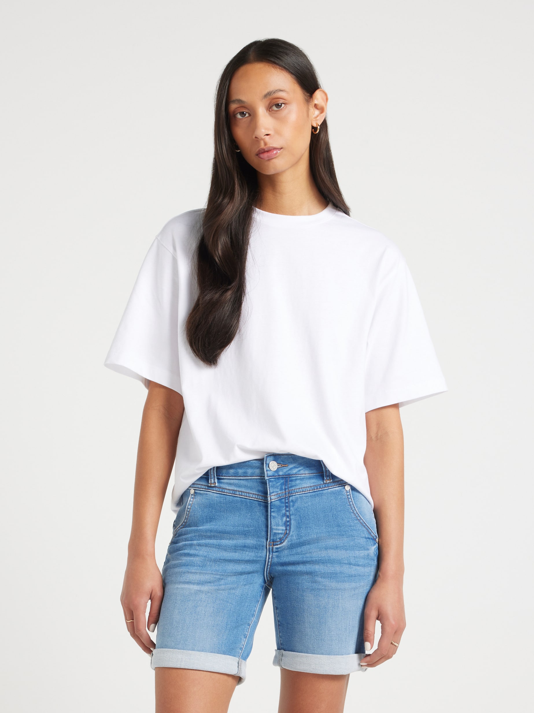 Amaze Mid Rise Girlfriend Short