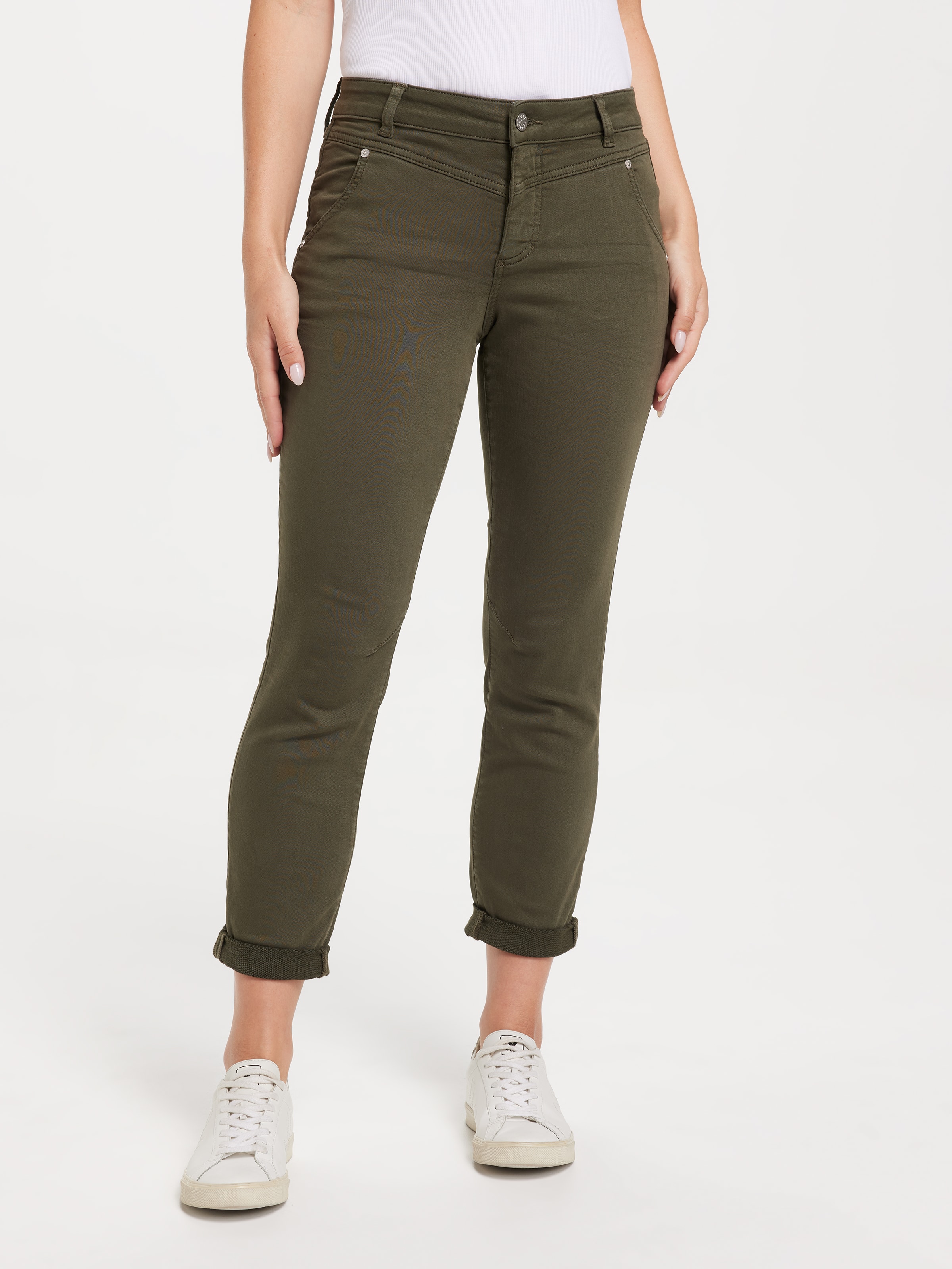 Amaze Yoke Front Boyfriend Jean