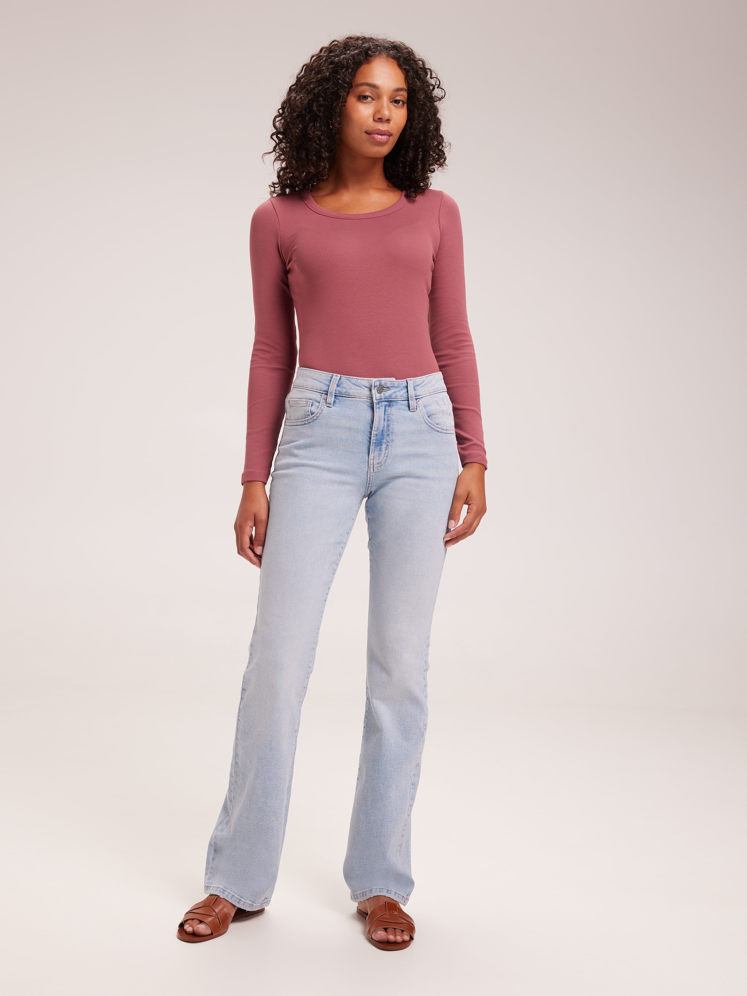 Kmart review: Flattering $22 Extra High Rise Straight Jeans you