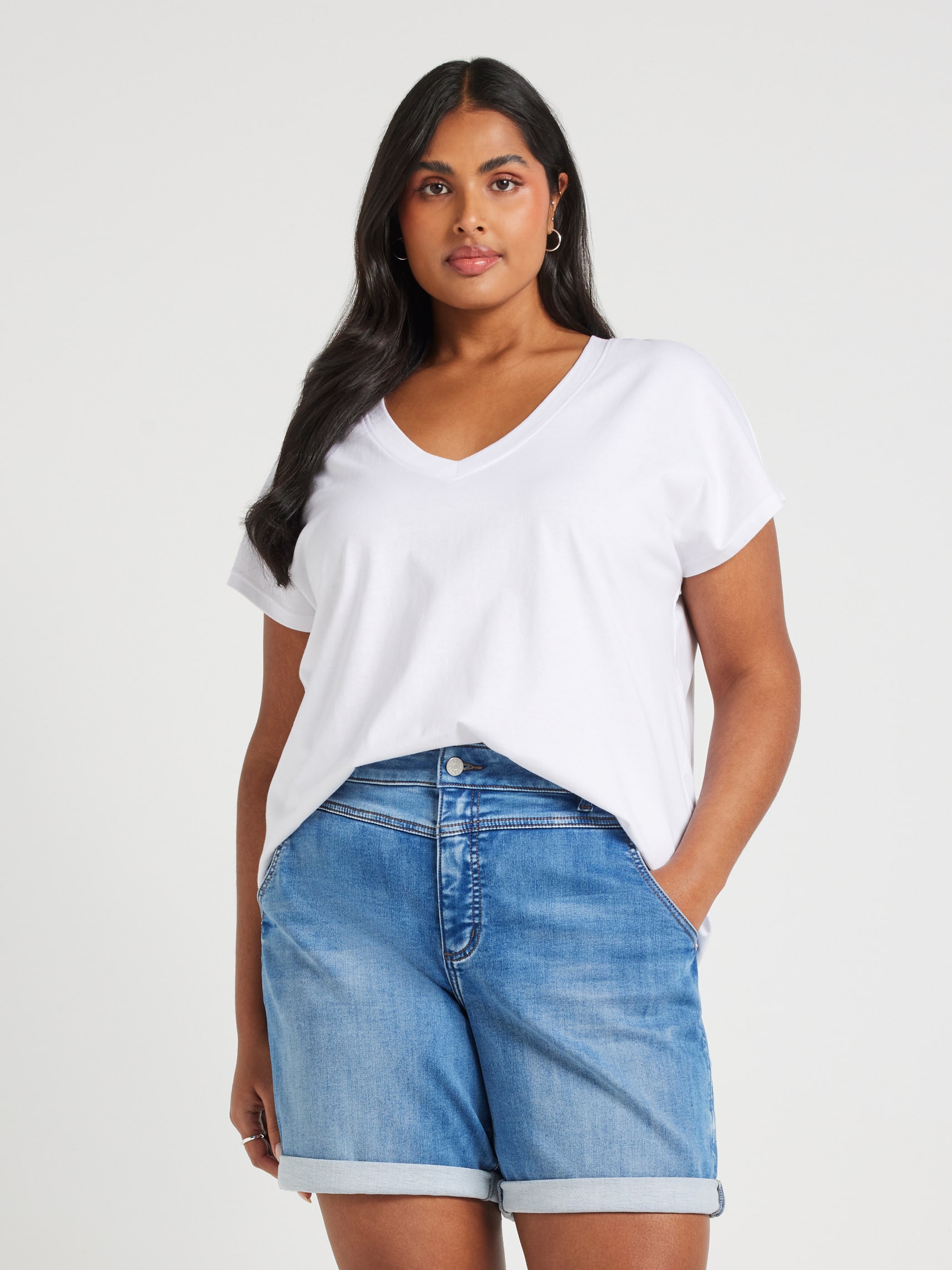 Curve Amaze Mid Rise Girlfriend Short