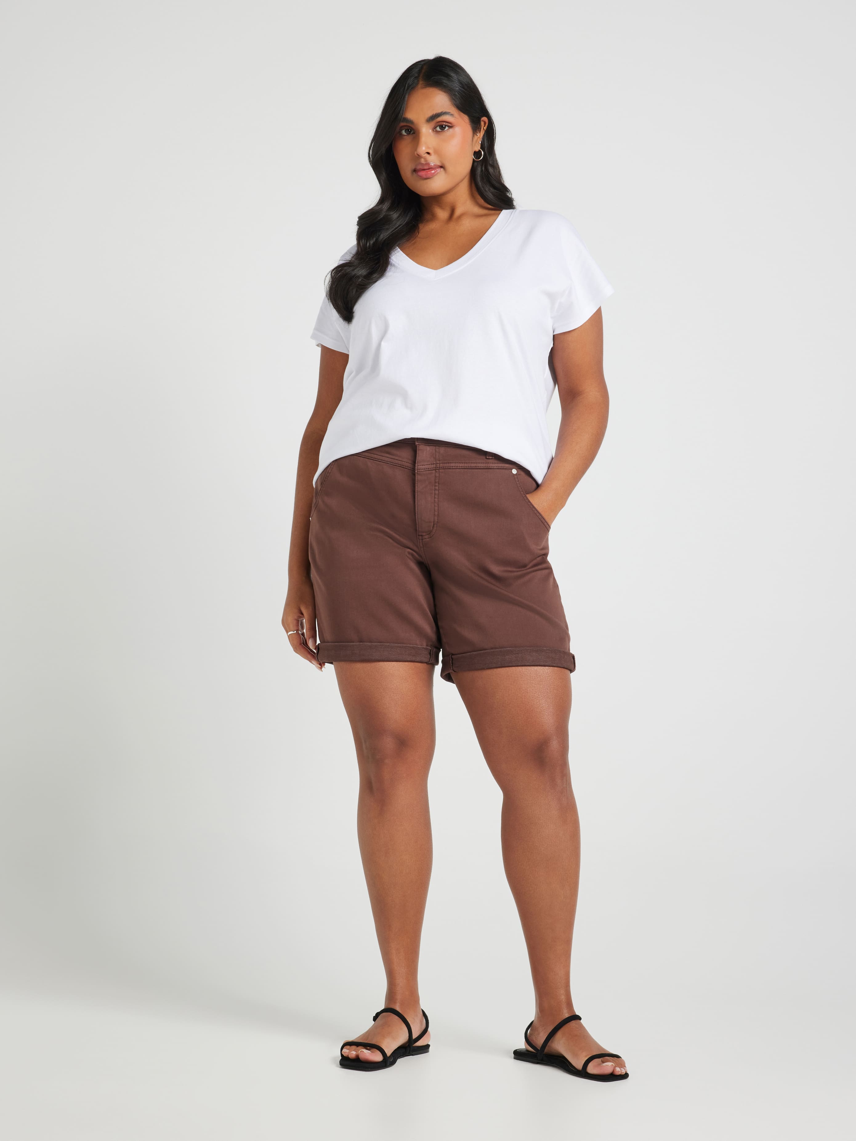 Curve Amaze Mid Rise Girlfriend Short