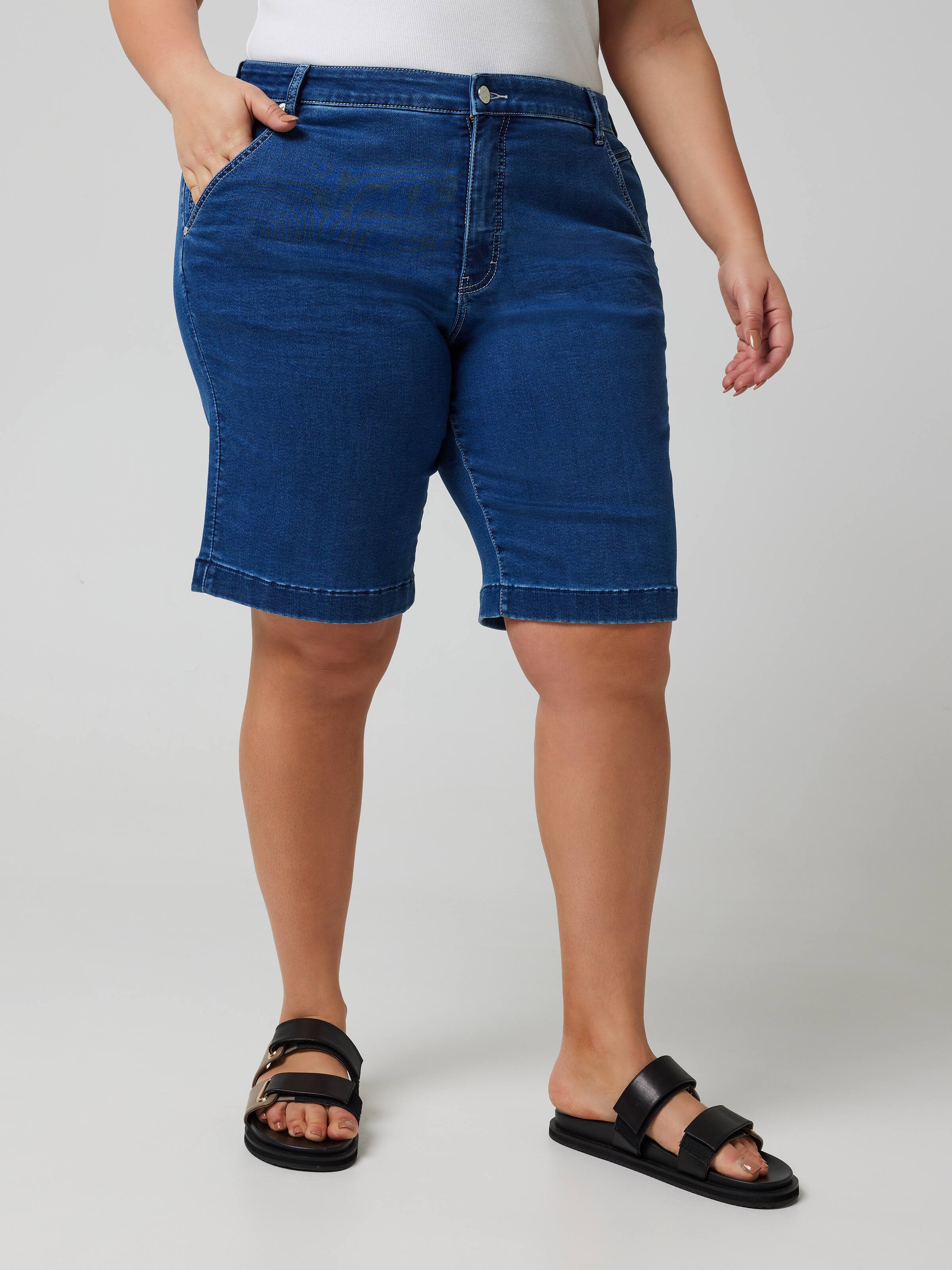 Curve Amaze Long Bermuda Short