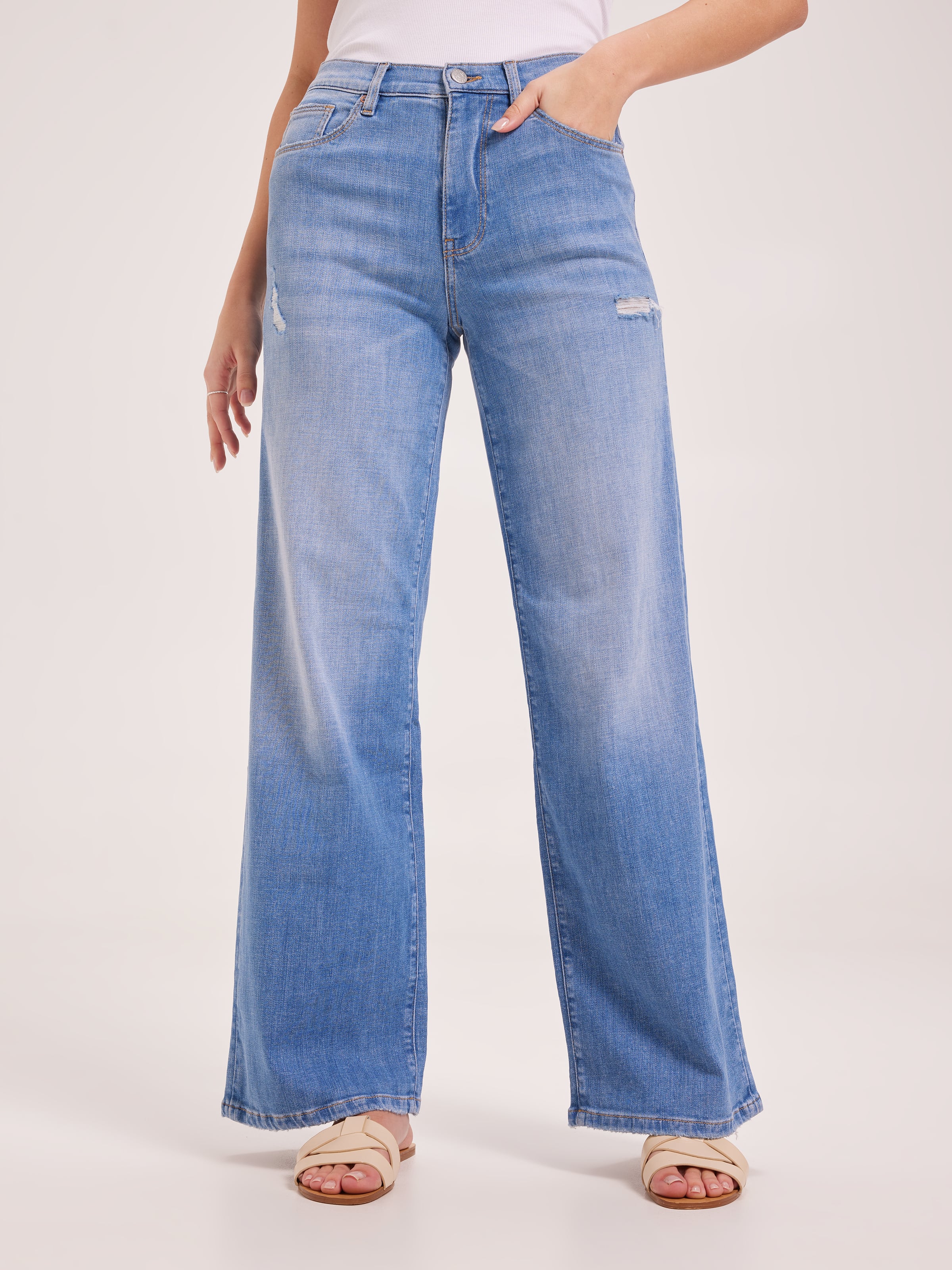 Originals High Rise Relaxed Wide Jean