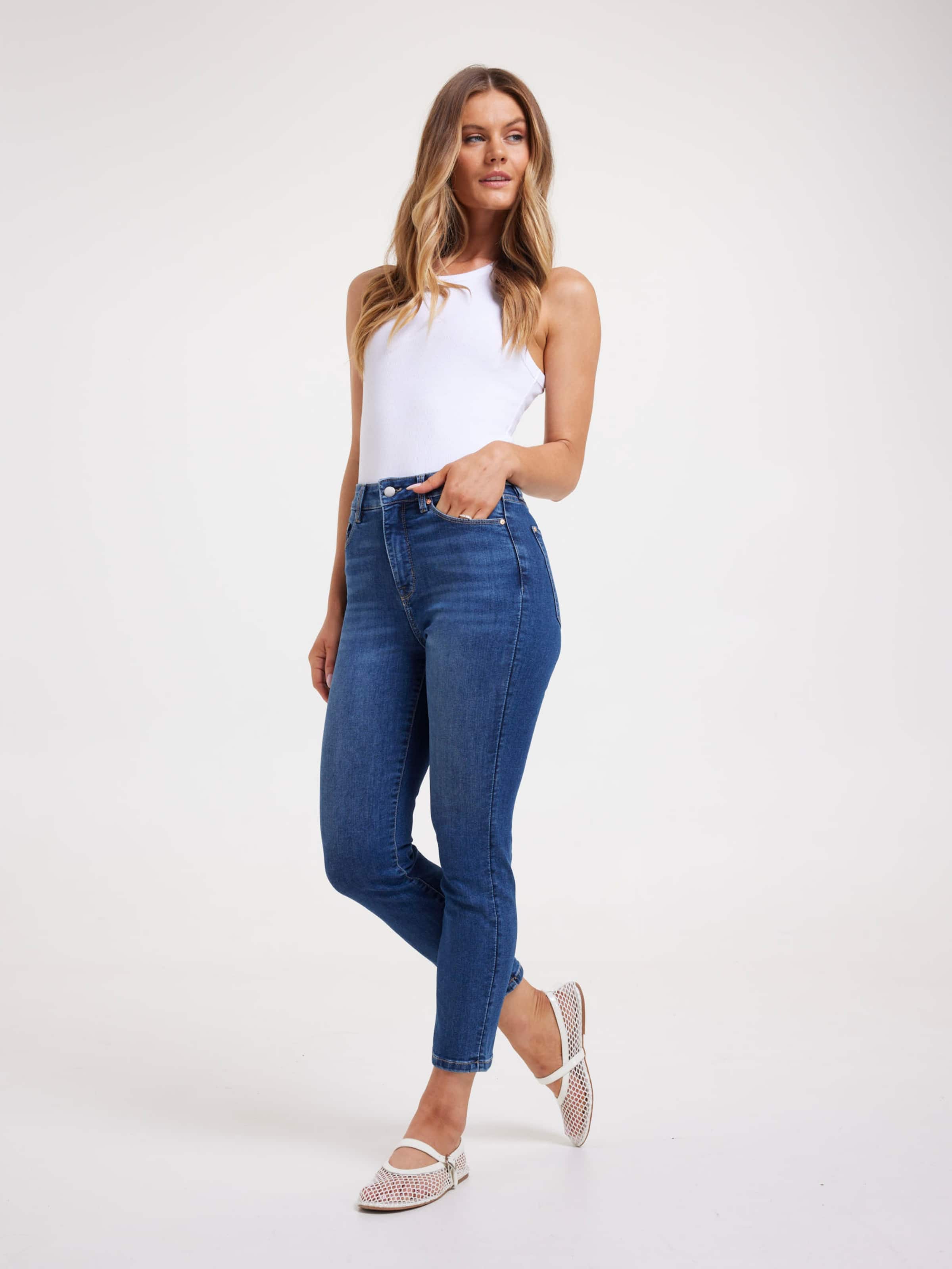Reformed Sky High Slim Crop Jean
