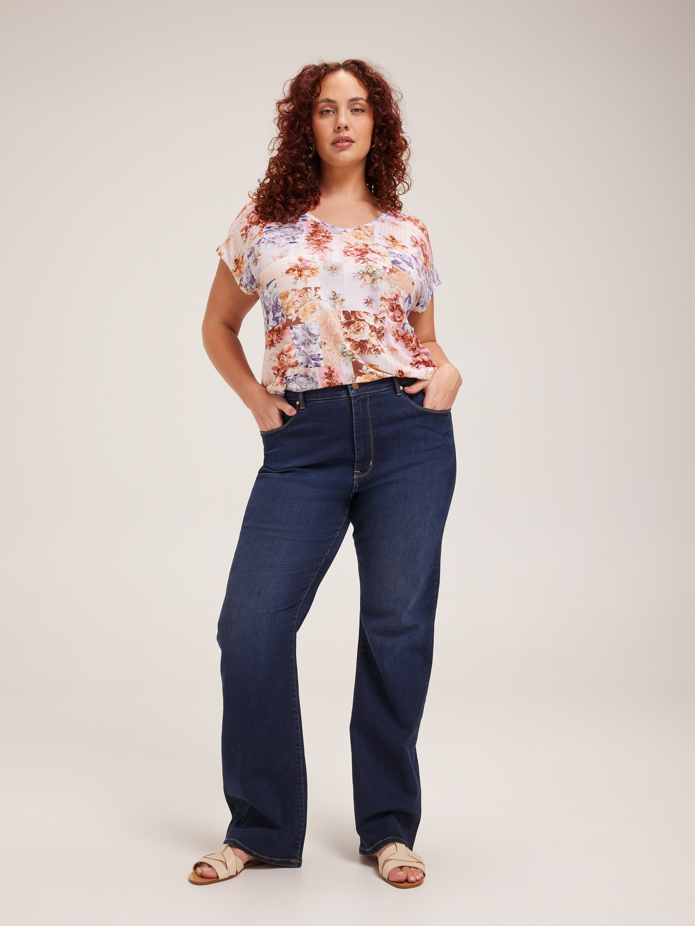 Curve Luxe V Neck Tee