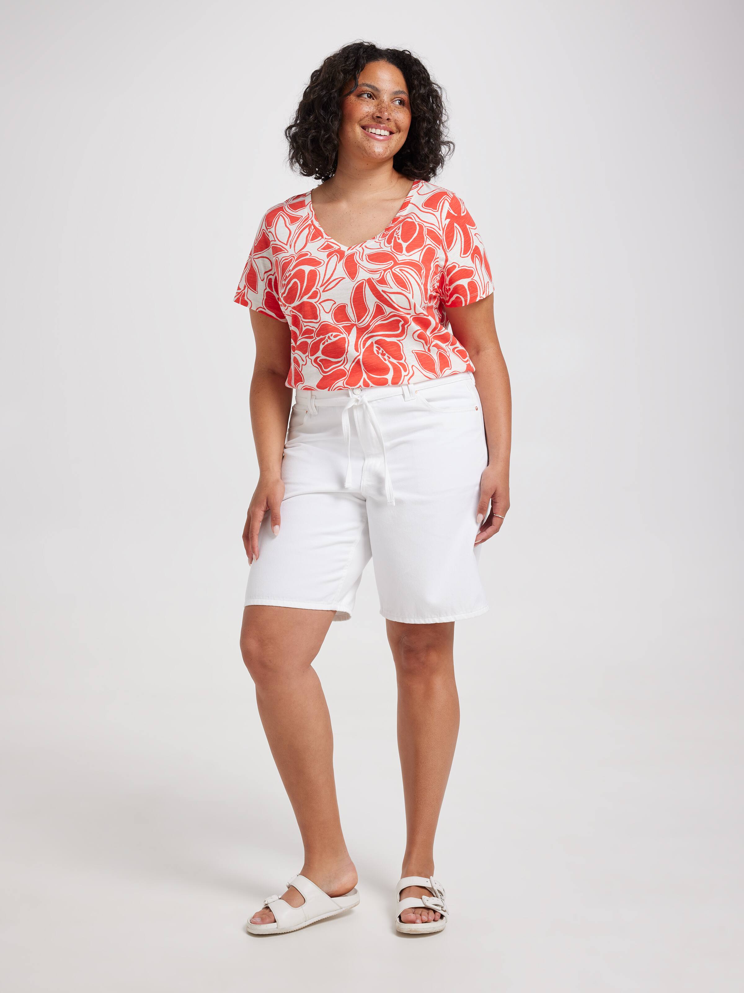 Curve Perfect V Neck Boyfriend Tee