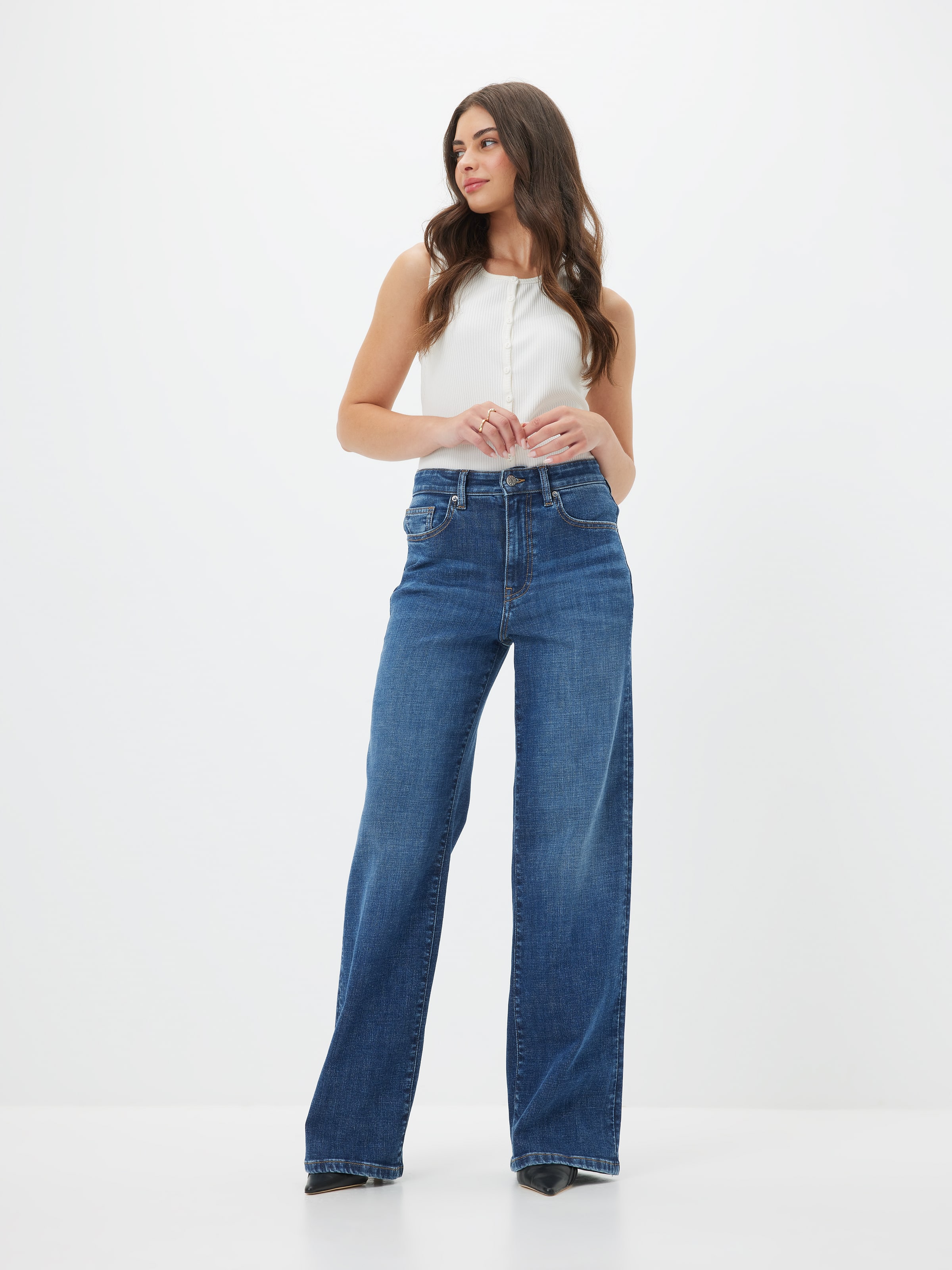 Originals High Rise Relaxed Wide Leg Jean