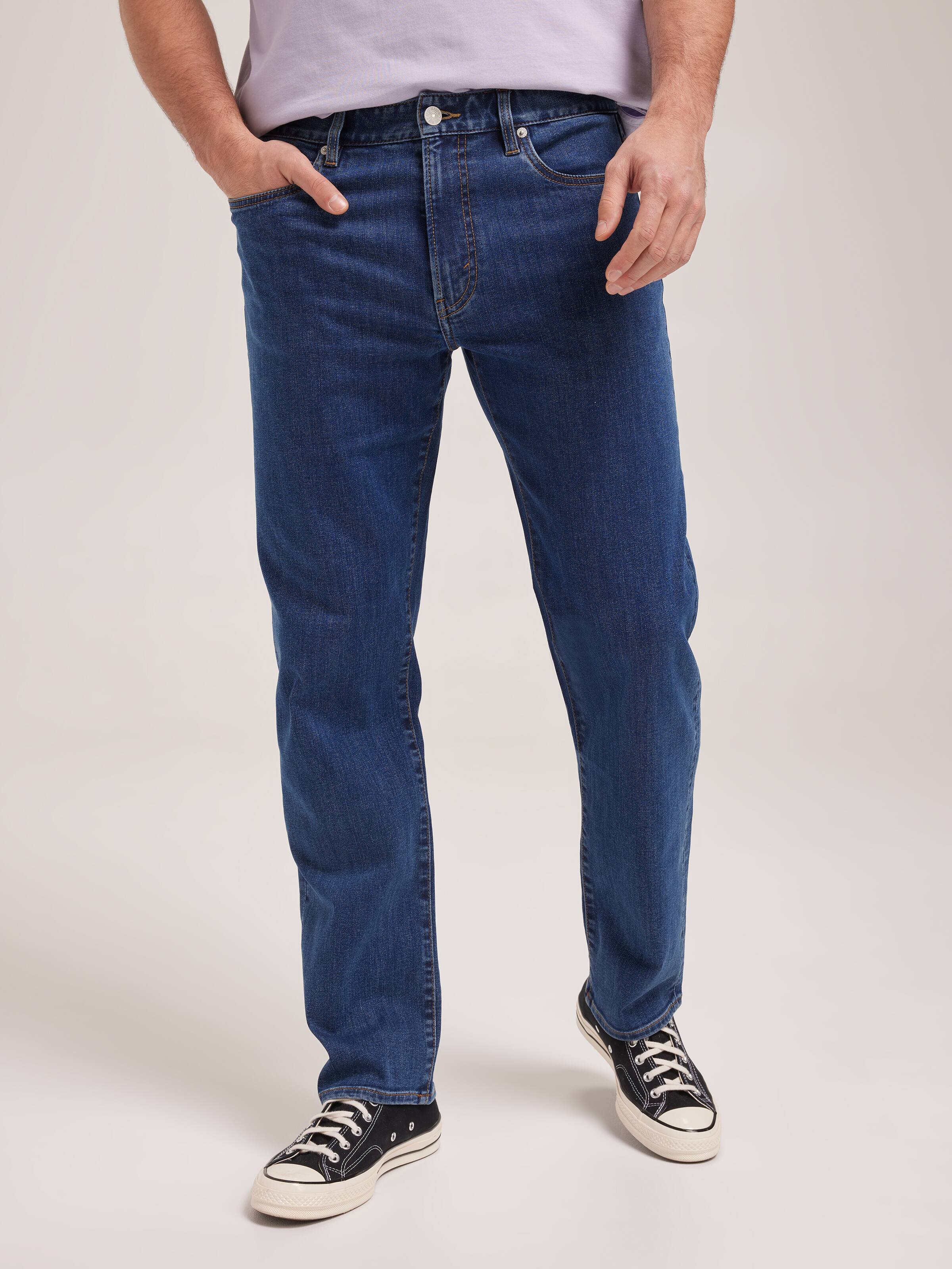 Stretch Relaxed Tapered Leg