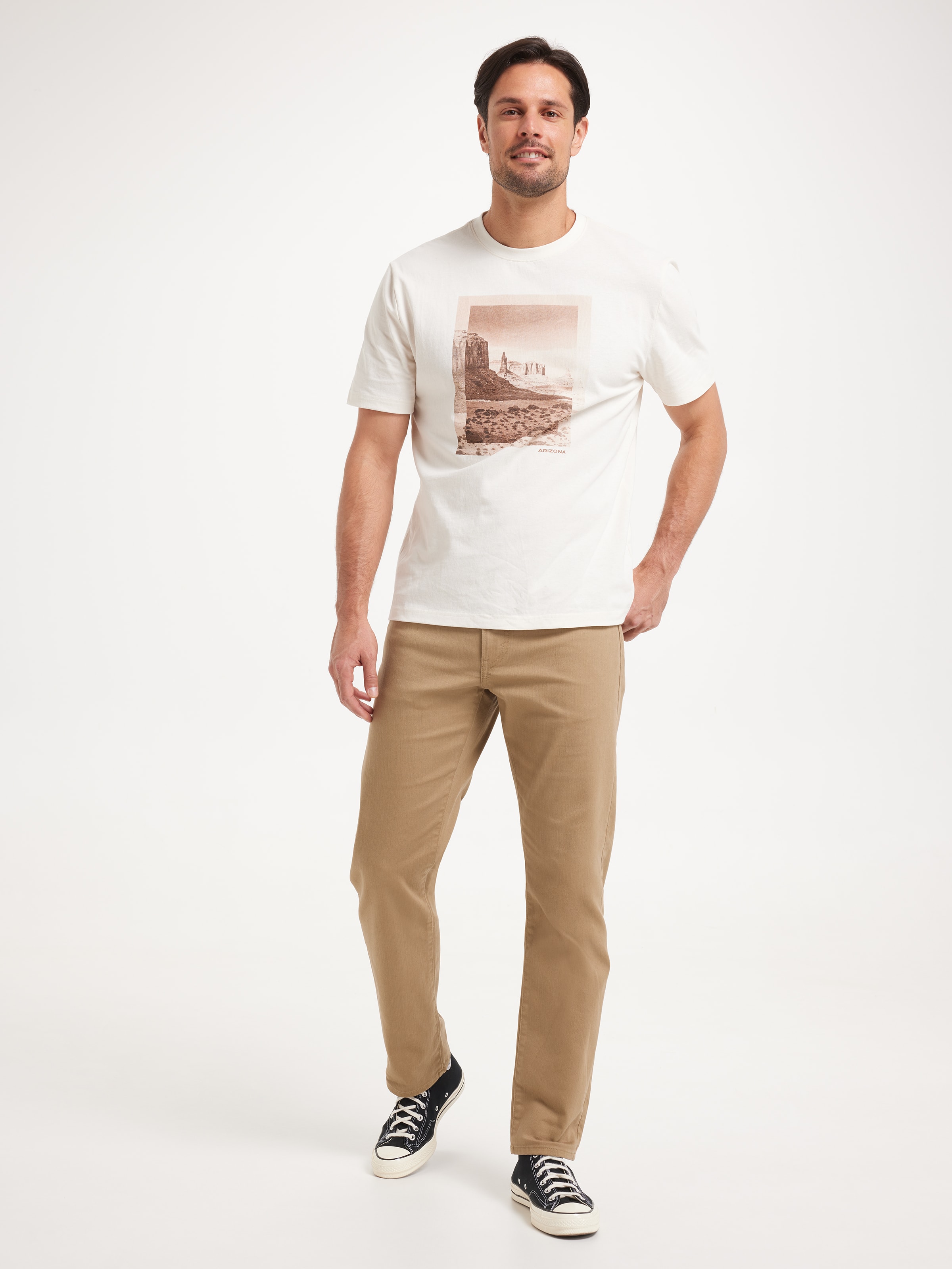 Stretch Relaxed Tapered Leg