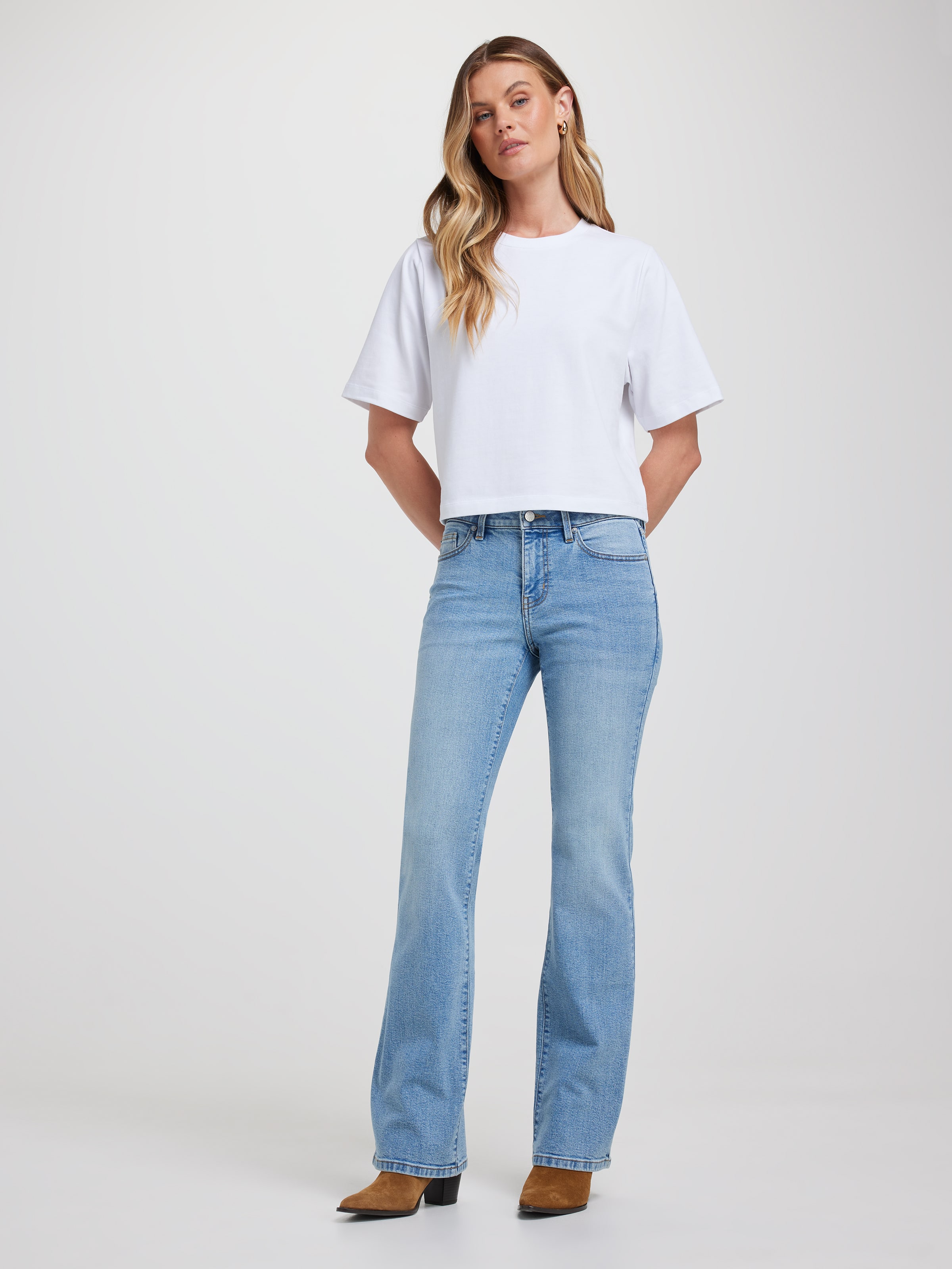 Originals Mid Rise Bootcut Jean