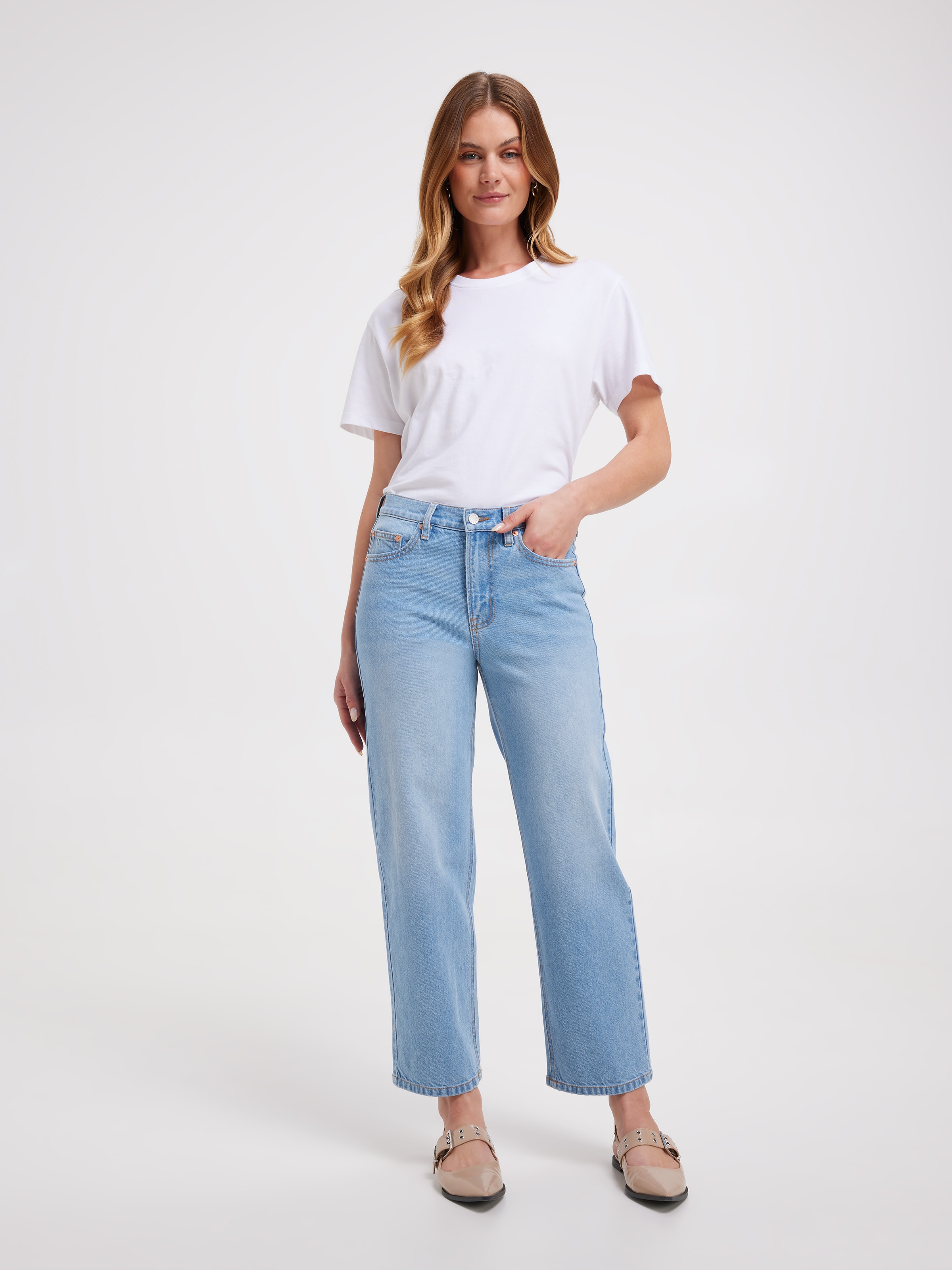 Originals High Rise Almost Rigid Straight Jean