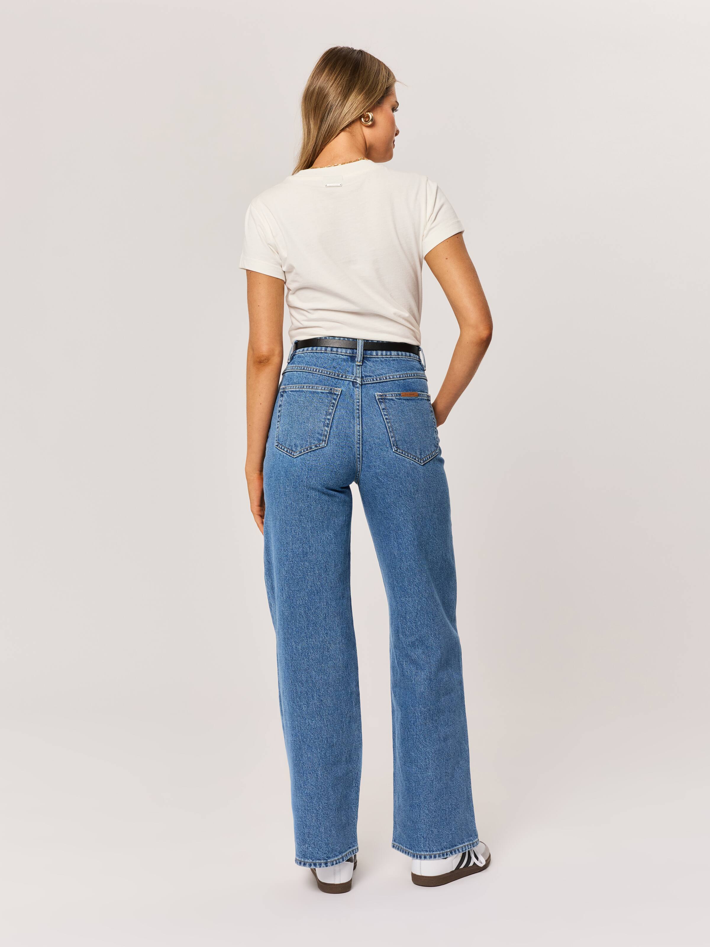 Hi Aline Jean In Molly