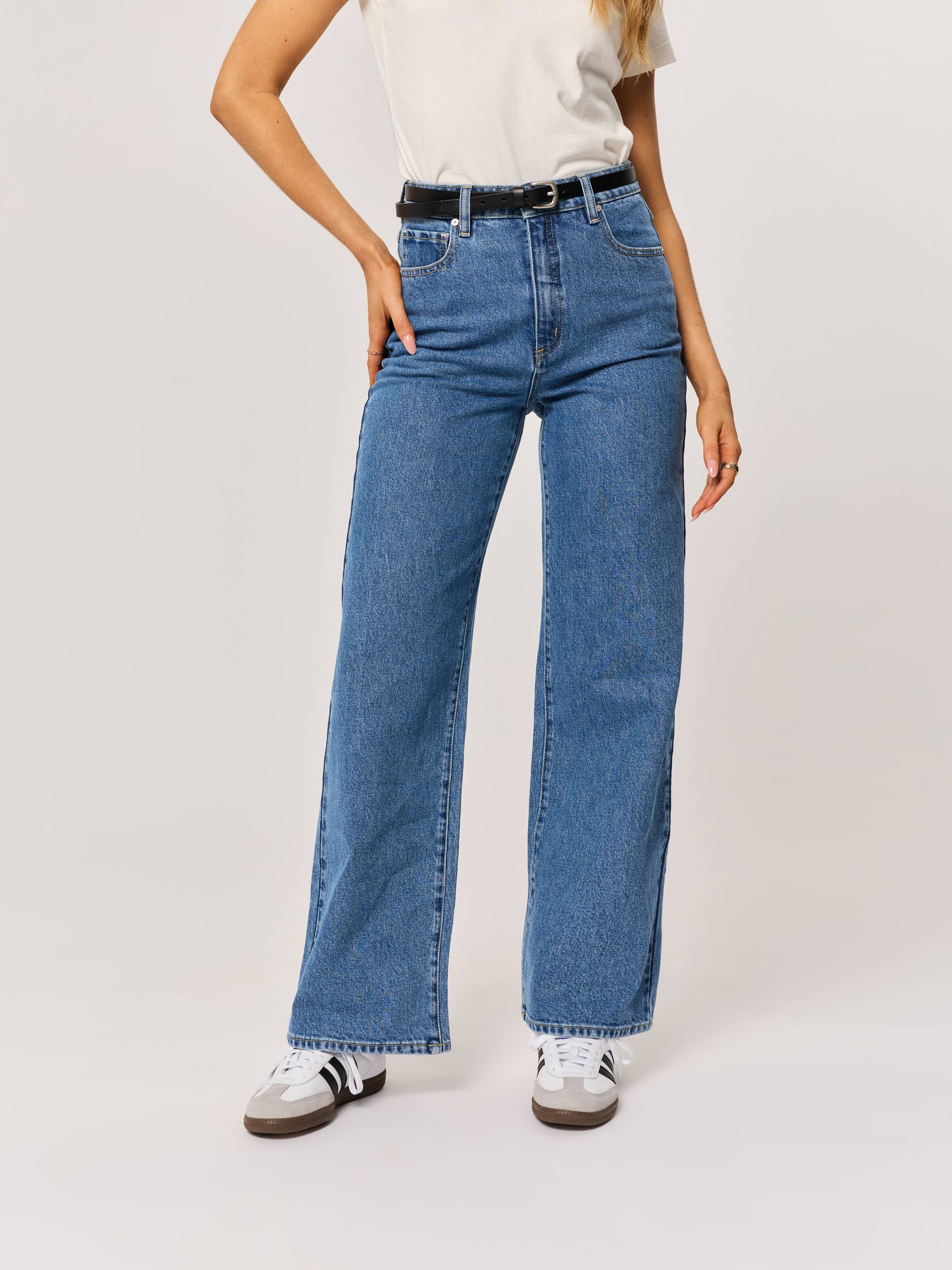 Hi Aline Jean In Molly