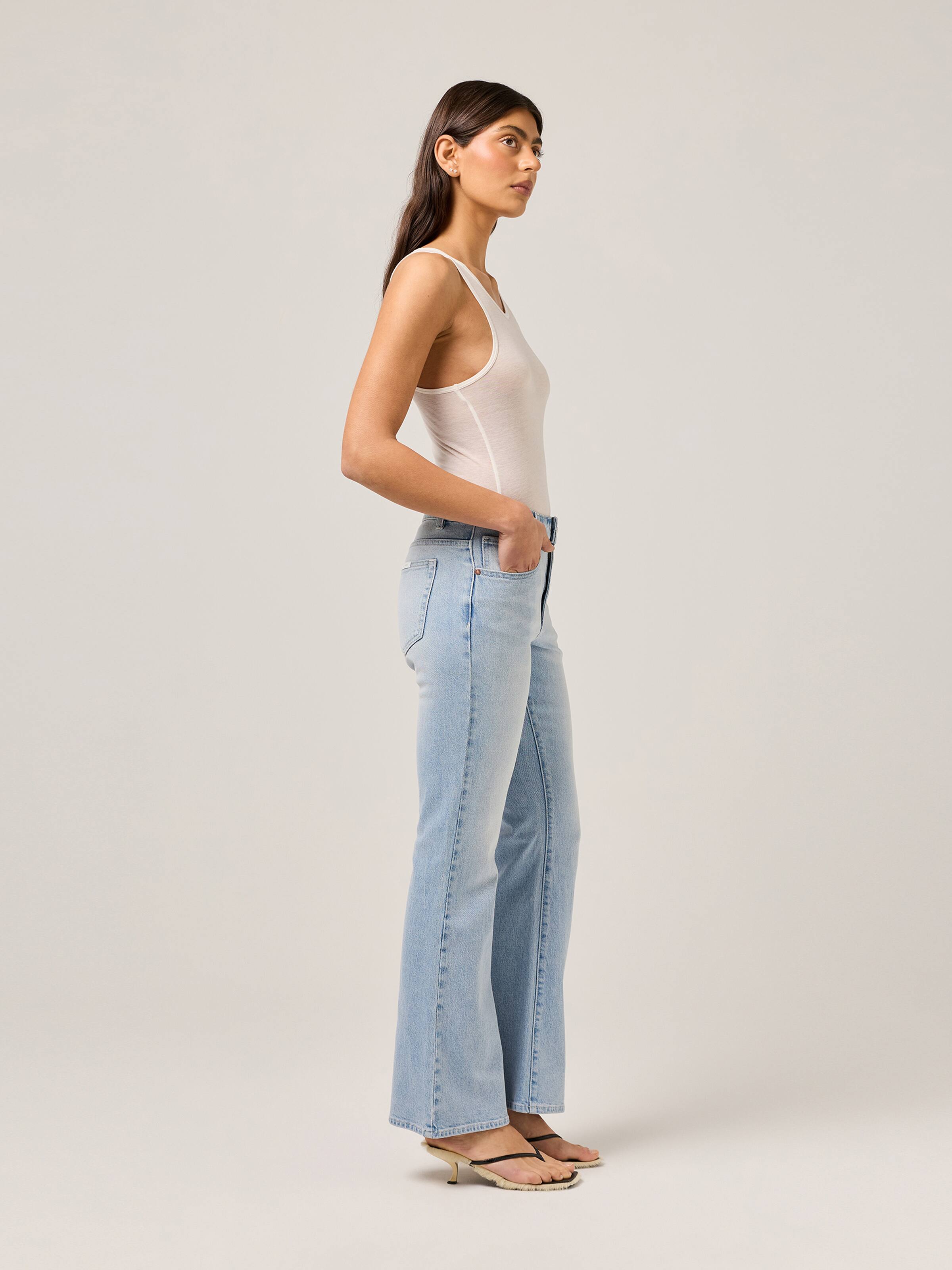 Mid Flare In Tina Worn
