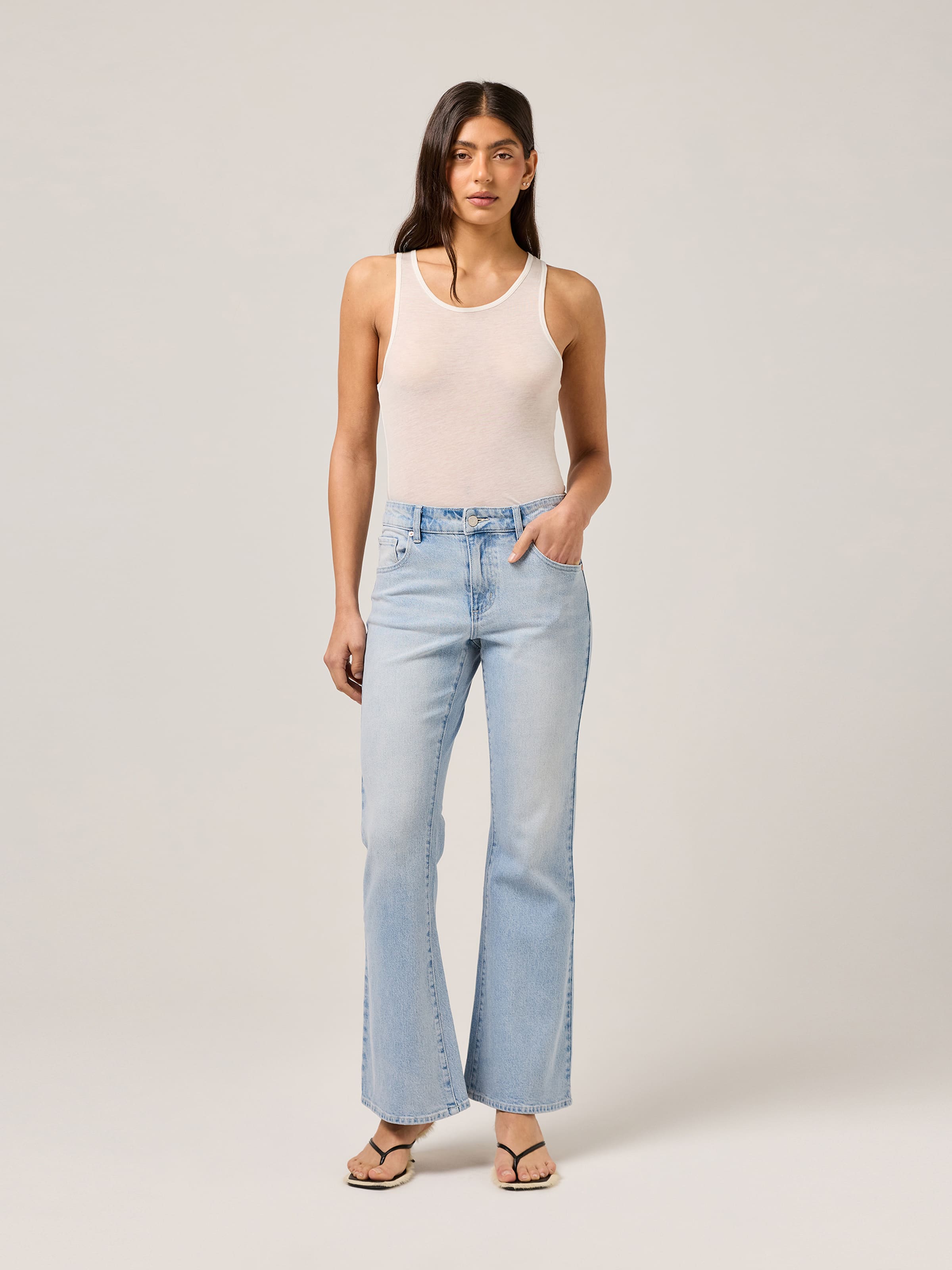 Mid Flare In Tina Worn