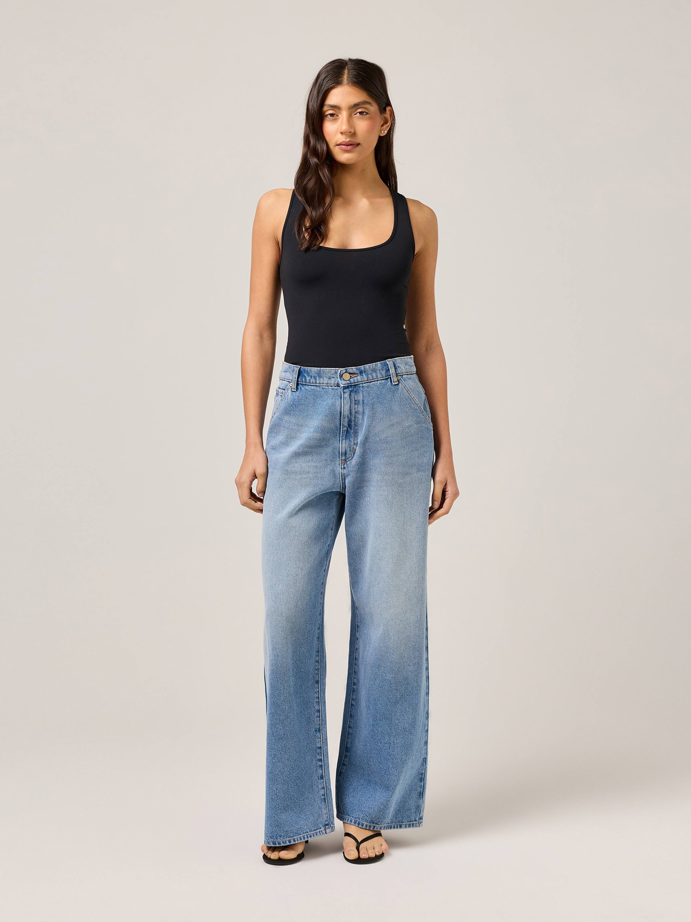 Mid Spring Loose Rhea Worn