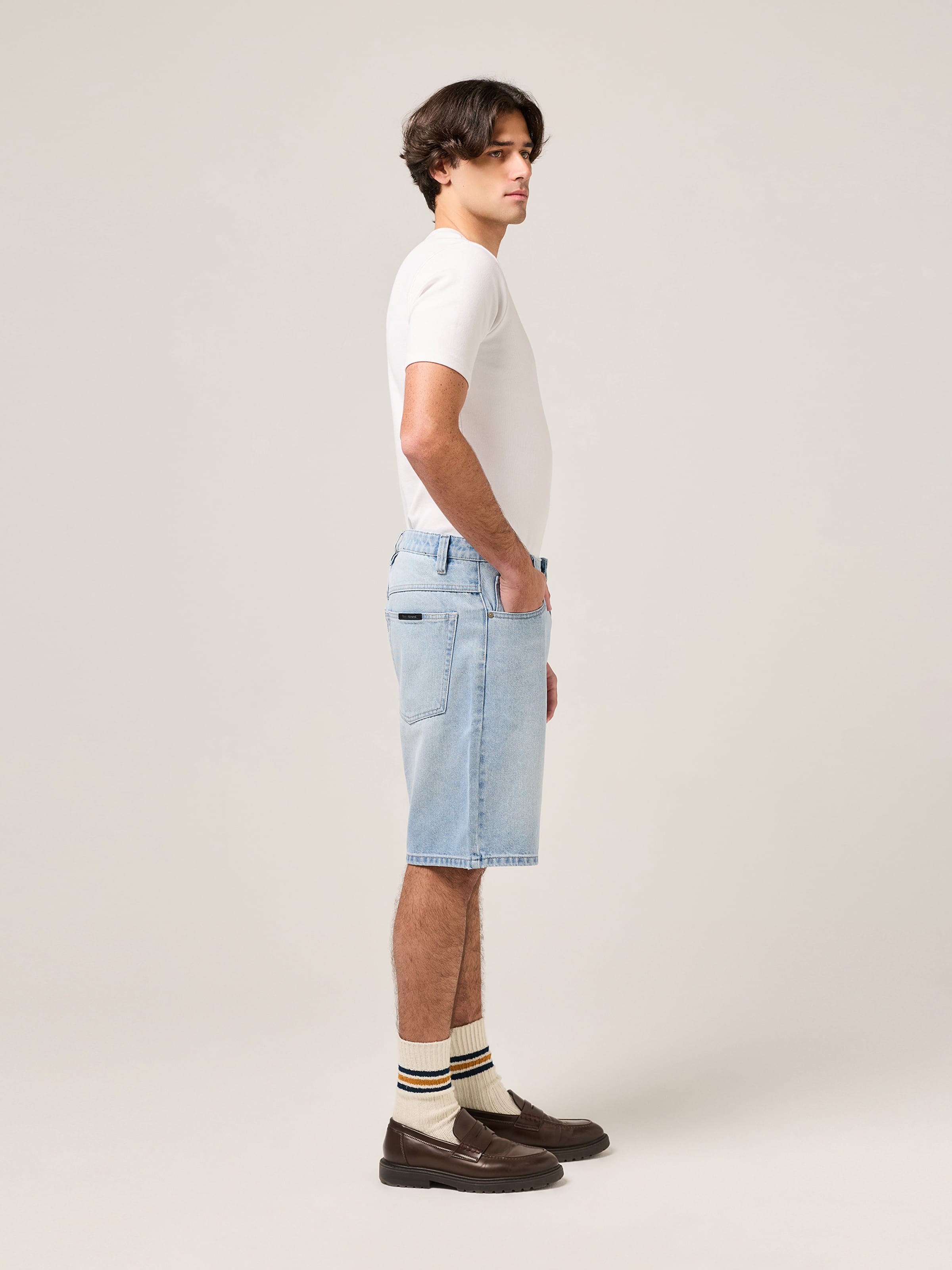 Loose Short In Allan