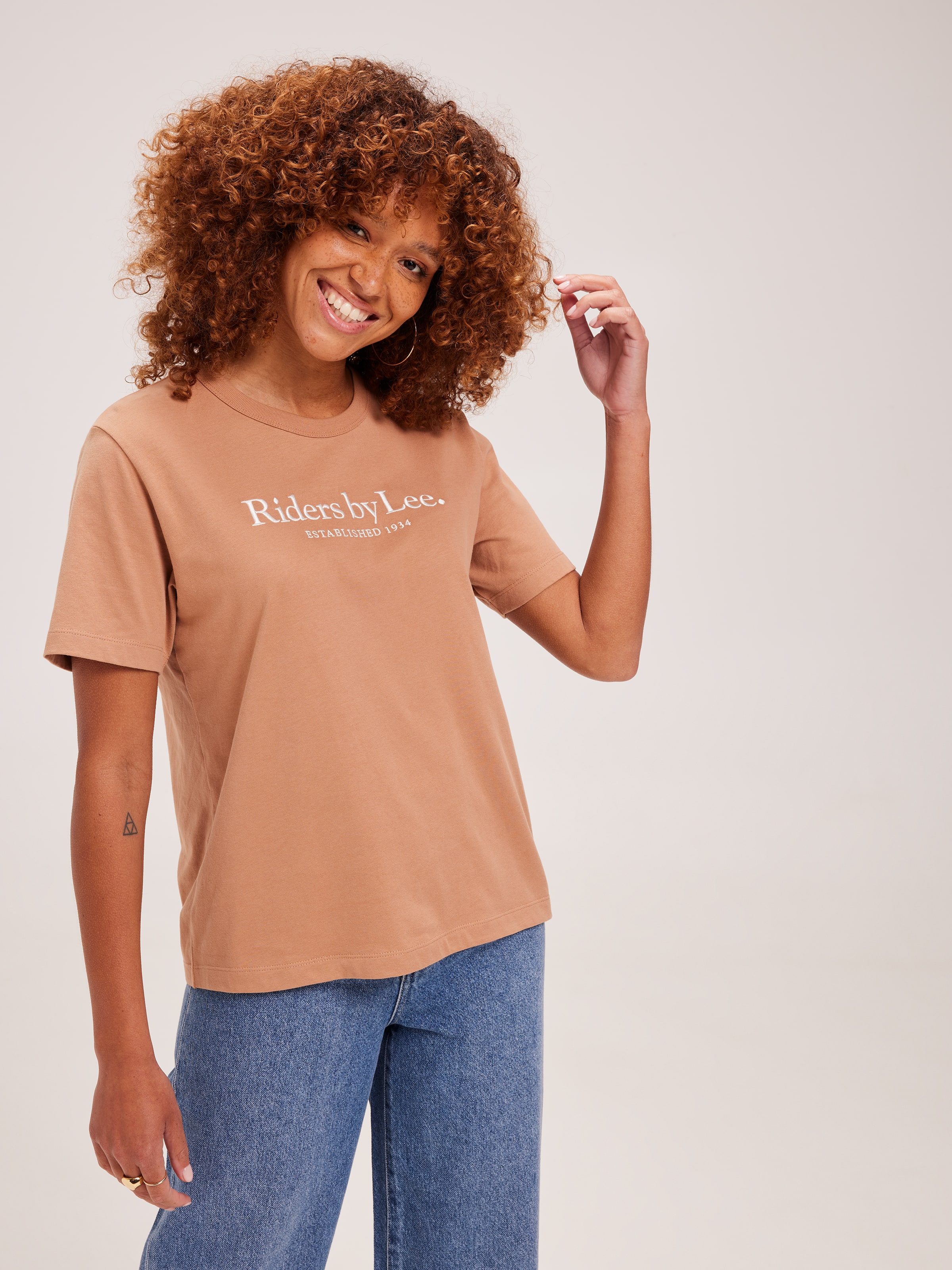 Classic Tee In Coffee