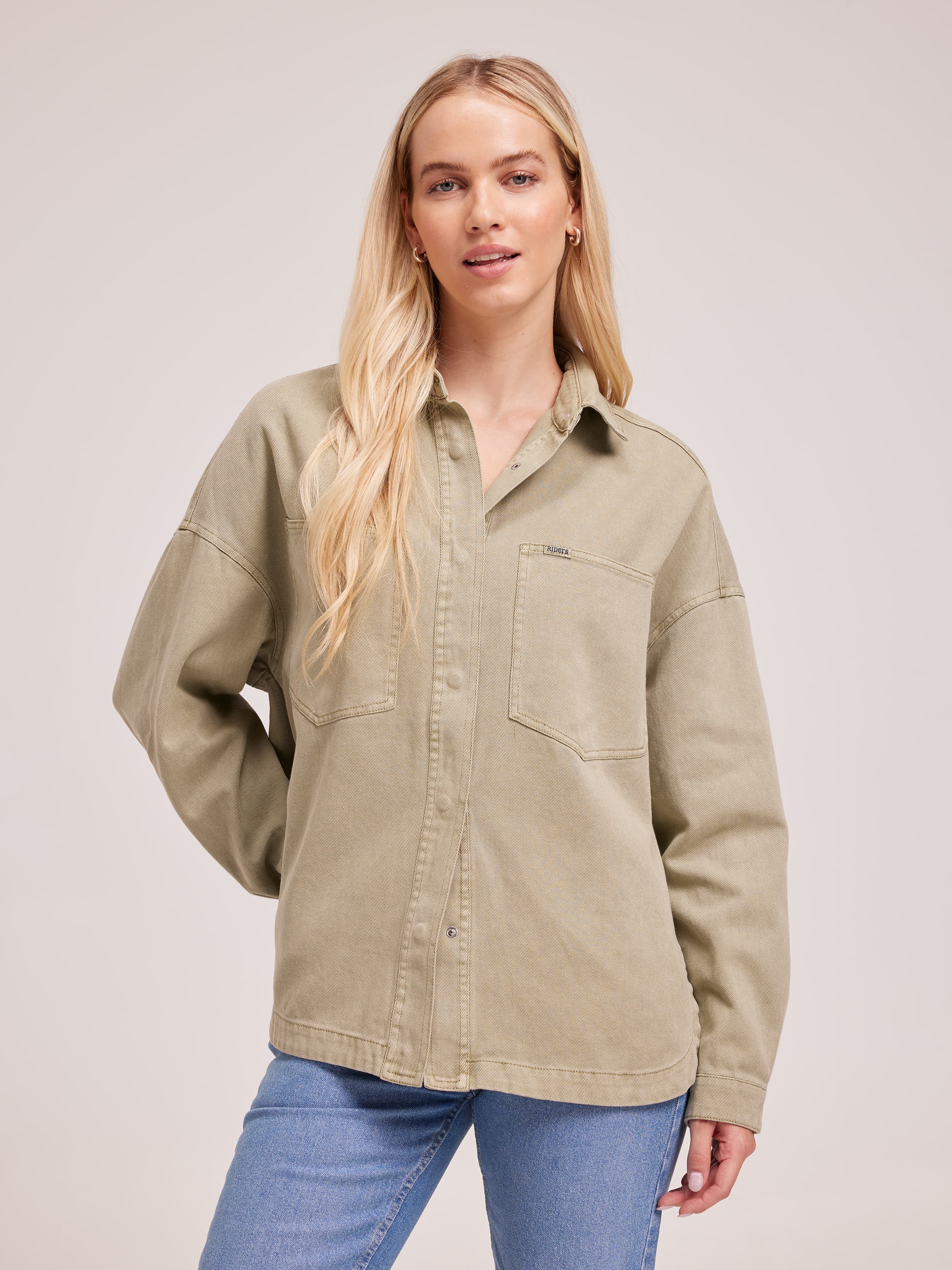 Lee Relaxed fit Mid Rise Beige Cargo Capri