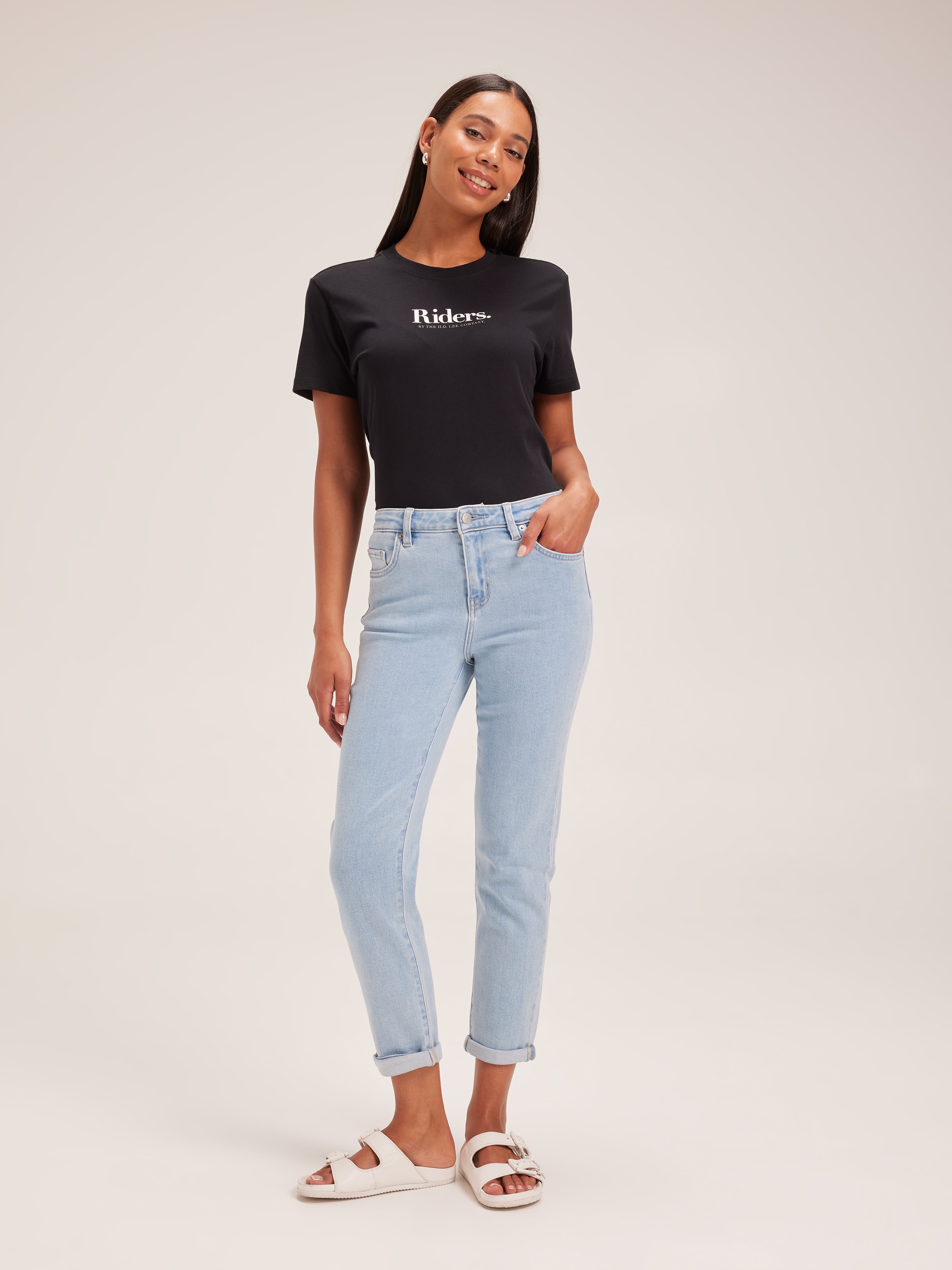 Mid Boyfriend Jean In Baby Blues