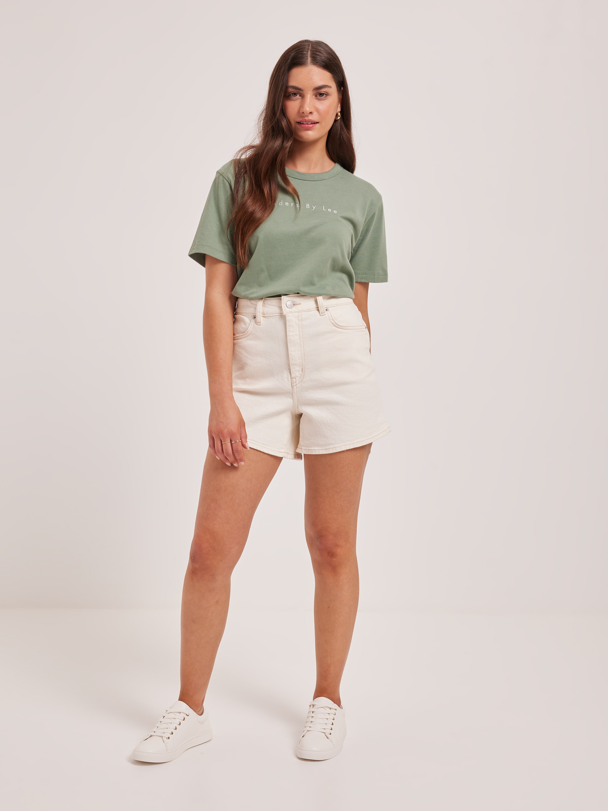 Girlfriend Short In Bright Ecru