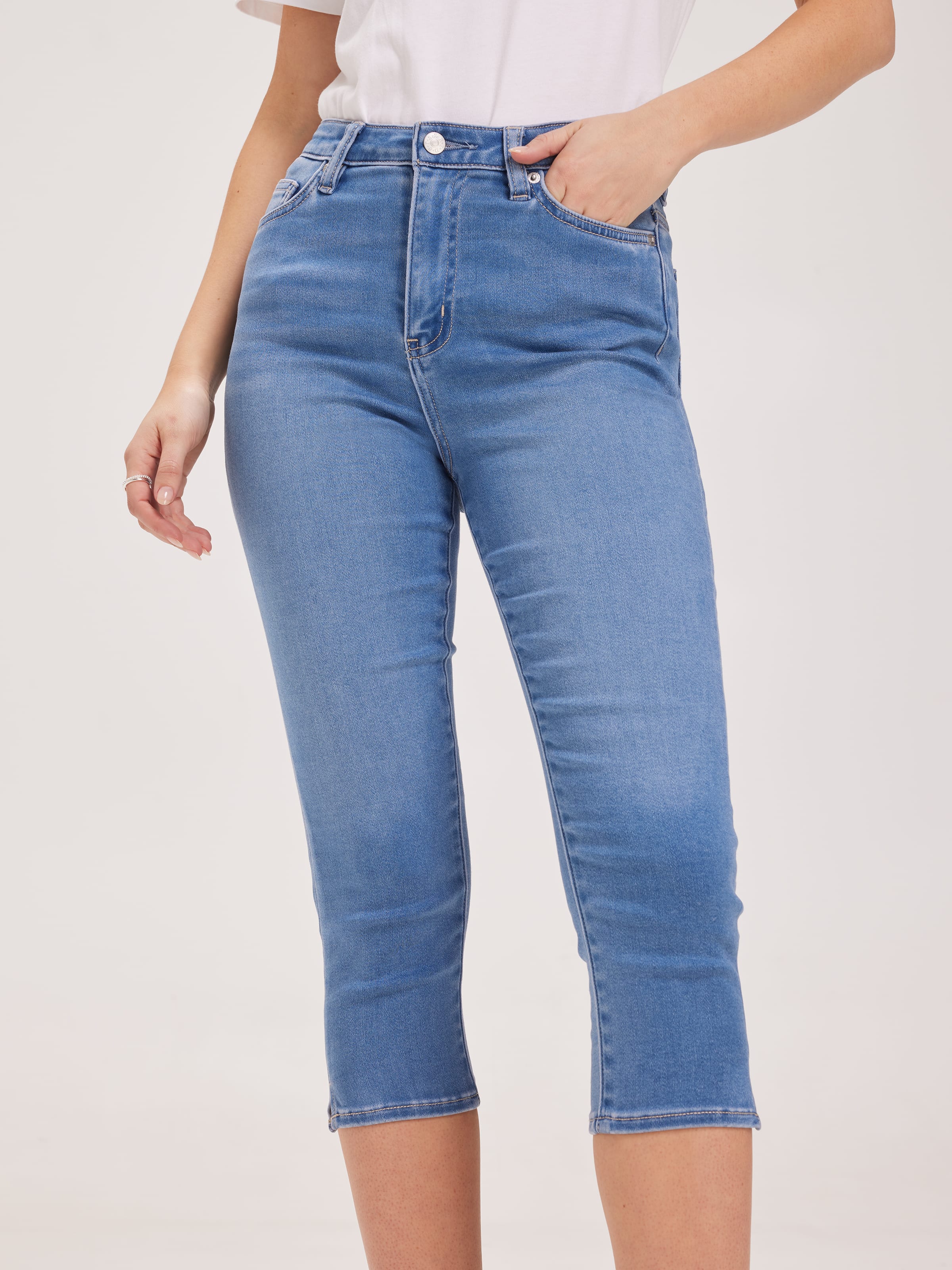 Hi Crop Jean In Blue Sunrise
